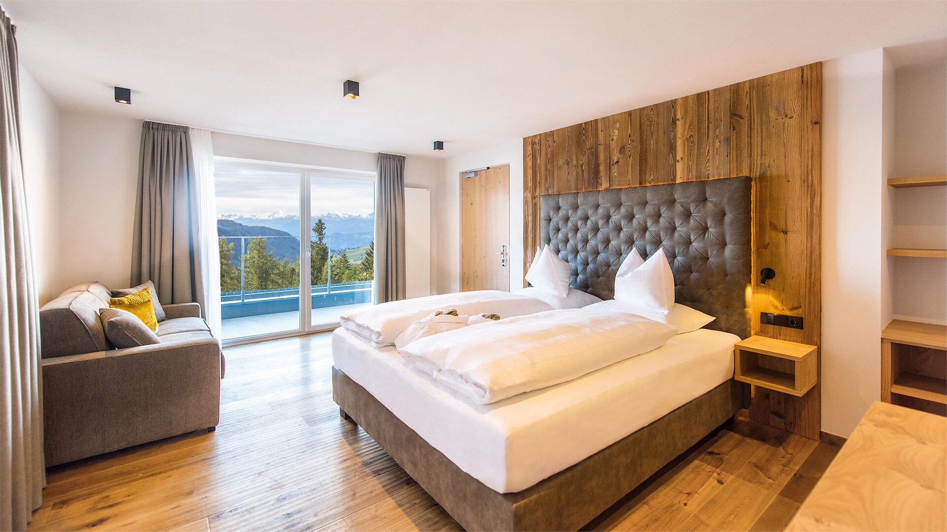 Zimmer Doppelzimmer "Fichte" - #2 - DAS ROYAL - Dolomitenregion Eggental - suedtirol.info