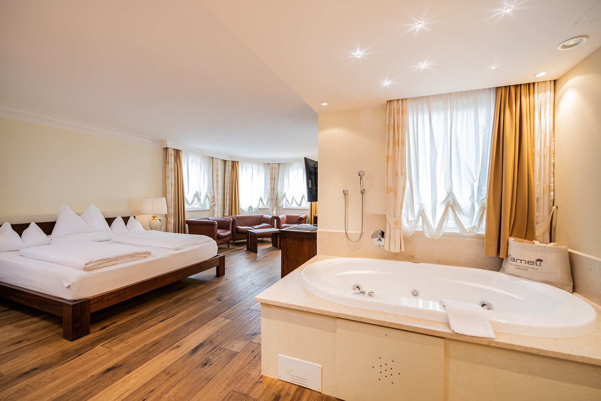 camera Suite Fameli Exclusive - #3 - Fameli - Regione dolomitica Plan de Corones - suedtirol.info