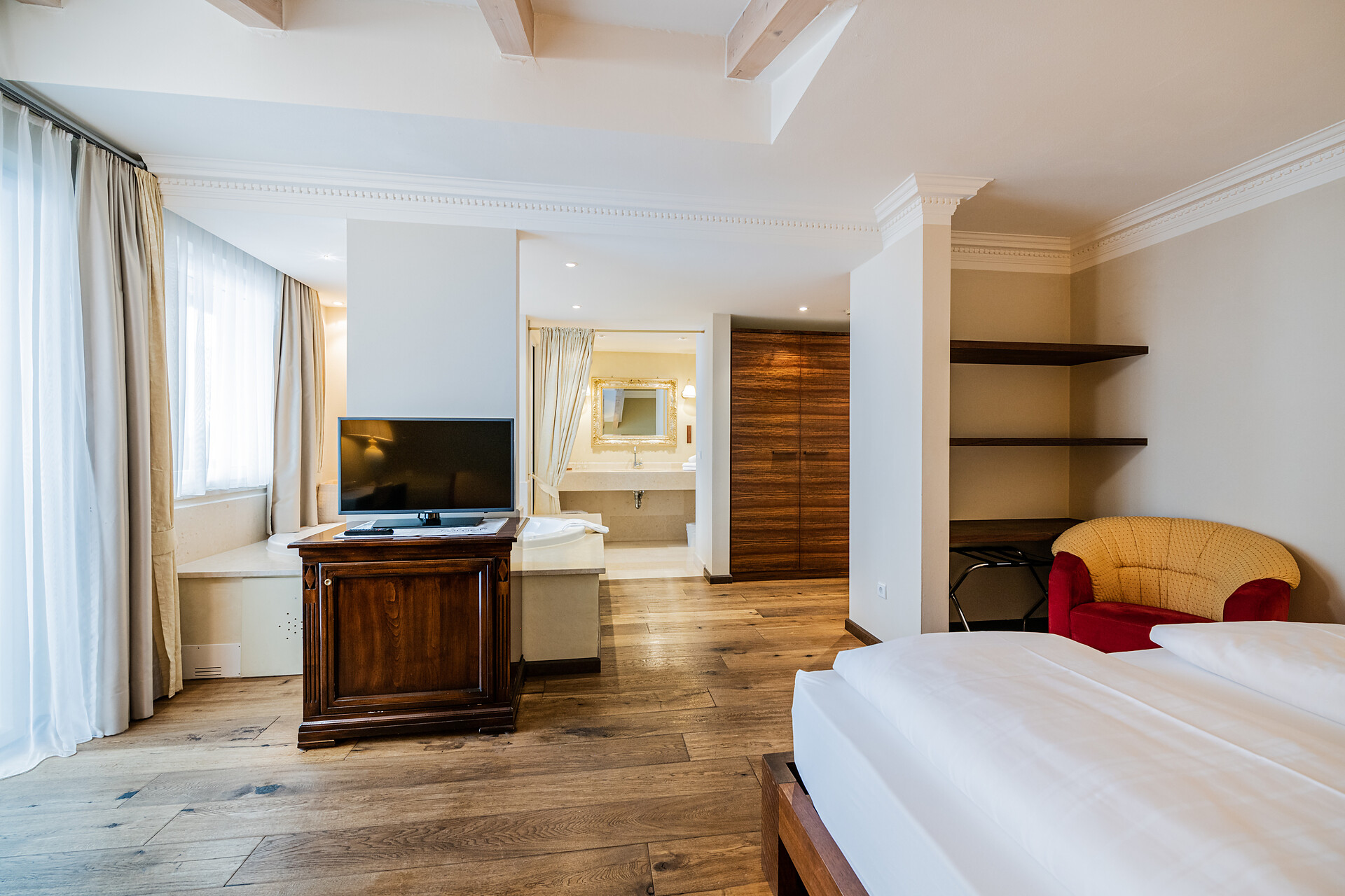 camera Suite Fameli Superior - #5 - Fameli - Regione dolomitica Plan de Corones - suedtirol.info