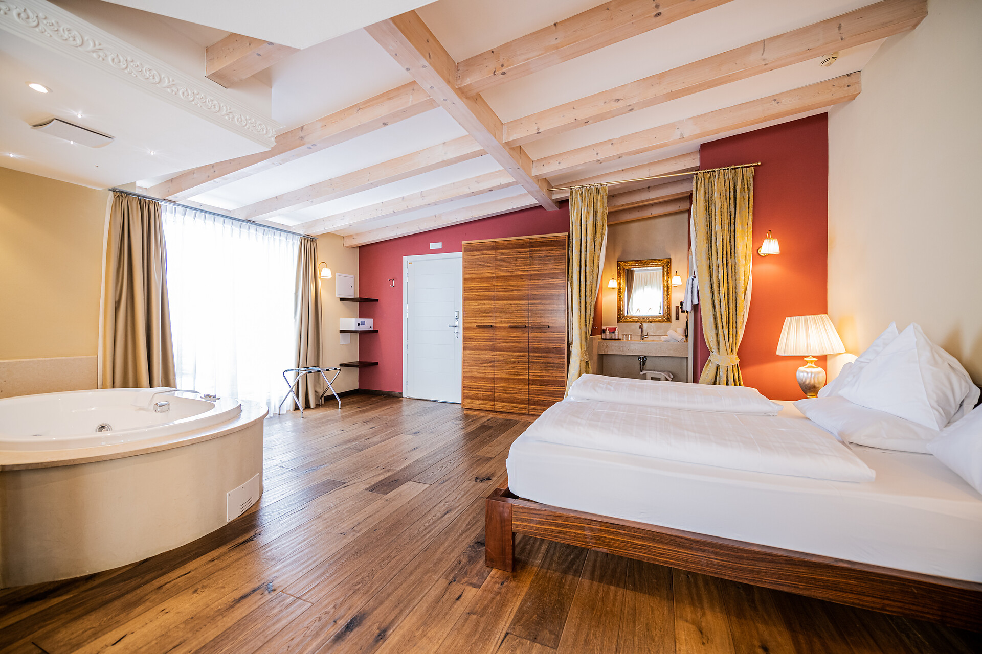 camera Suite Fameli Castle - #4 - Fameli - Regione dolomitica Plan de Corones - suedtirol.info