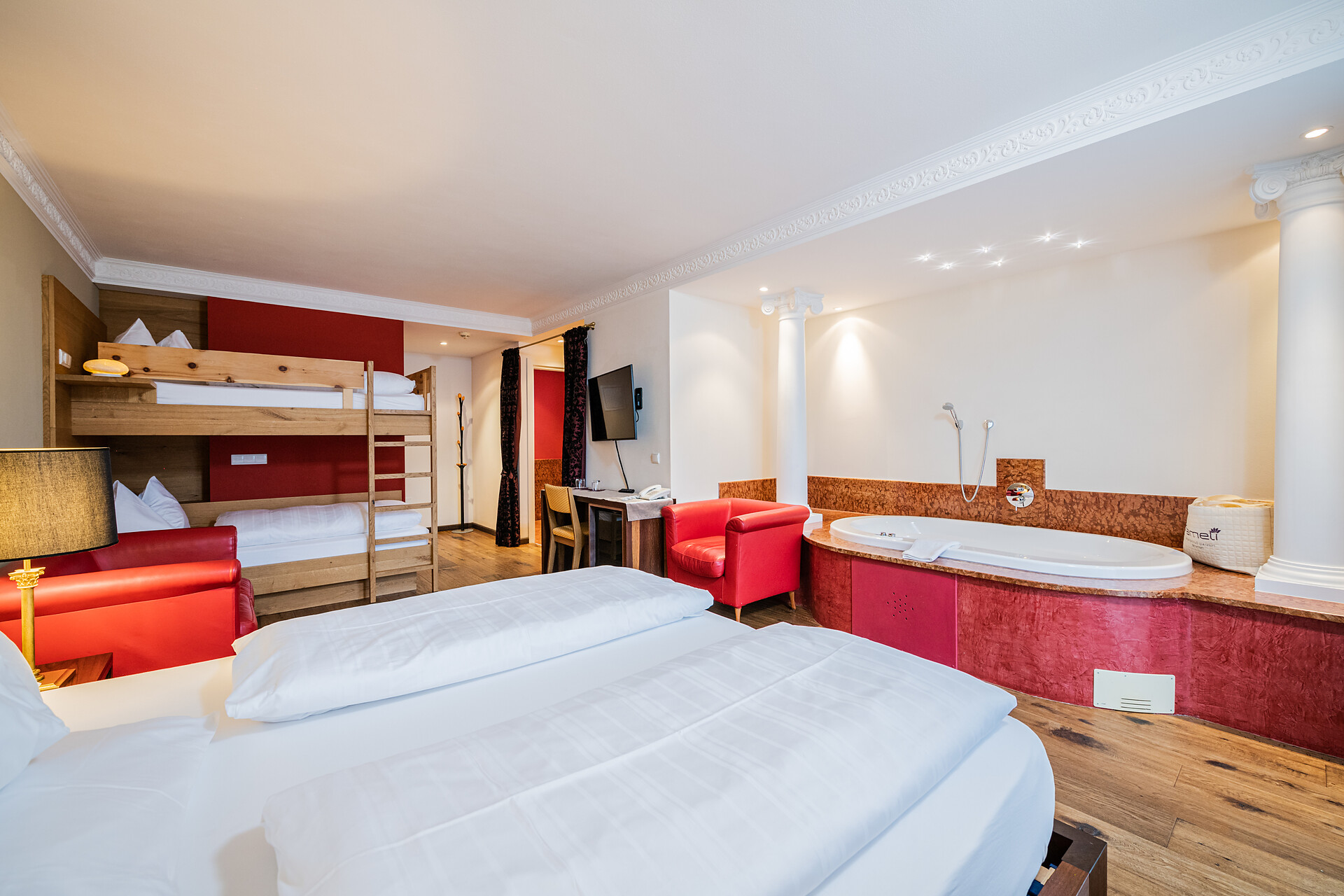 camera Suite Fameli Elegance - #2 - Fameli - Regione dolomitica Plan de Corones - suedtirol.info