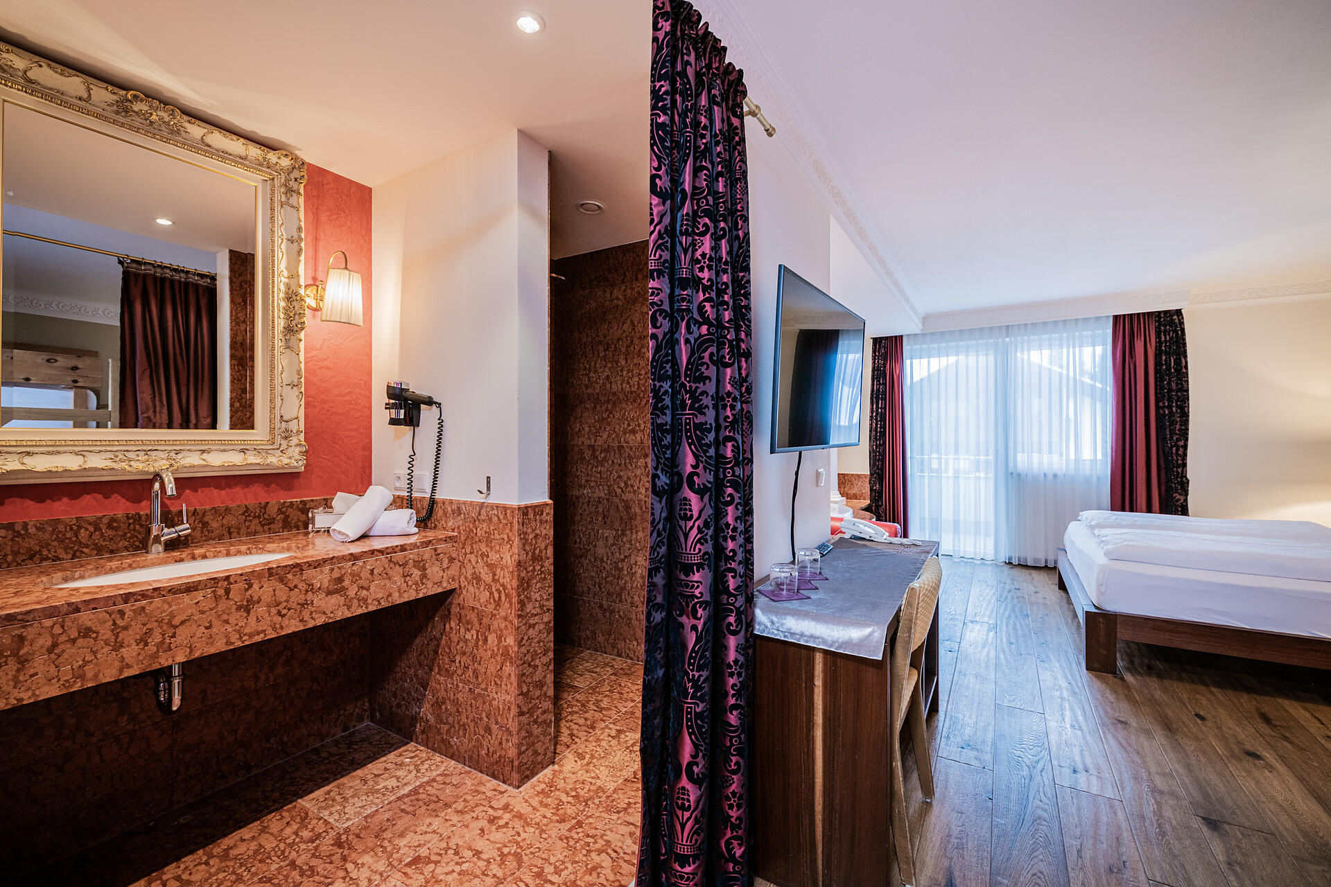 camera Suite Fameli Deluxe - #1 - Fameli - Regione dolomitica Plan de Corones - suedtirol.info