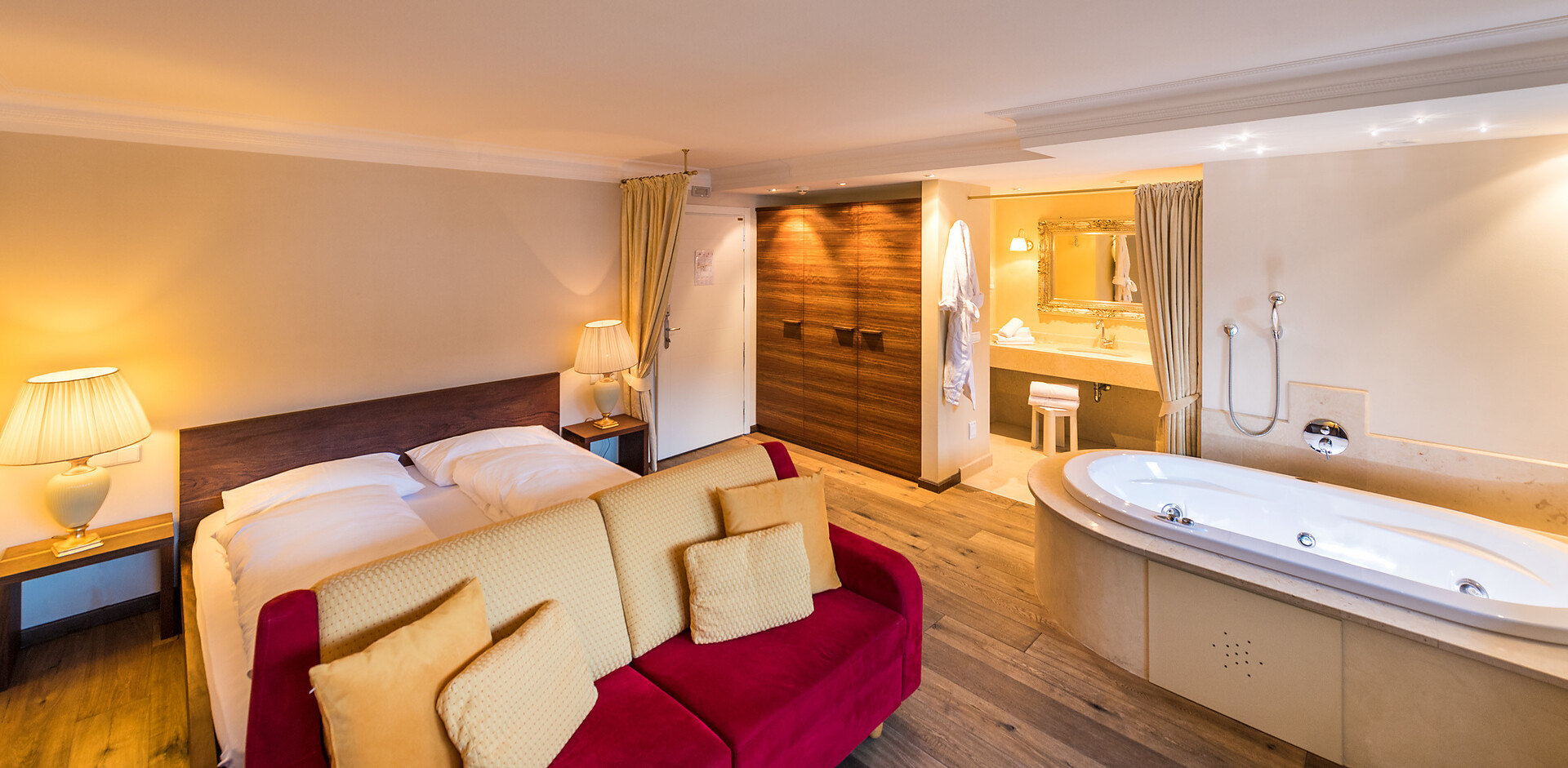 camera Suite Fameli Comfort - #4 - Fameli - Regione dolomitica Plan de Corones - suedtirol.info