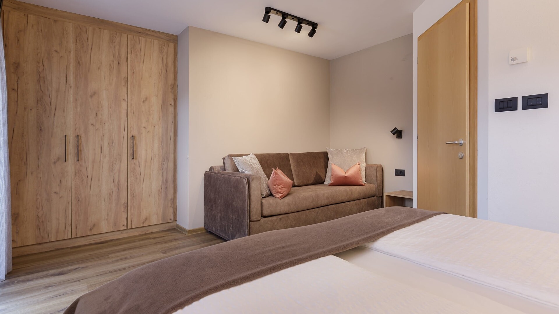 Ferienwohnung Family Garden - Olang - #6 - Aparthotel Familiaris - Family Apartments - Pools & Spa in Dolomites - Dolomitenregion Kronplatz - suedtirol.info