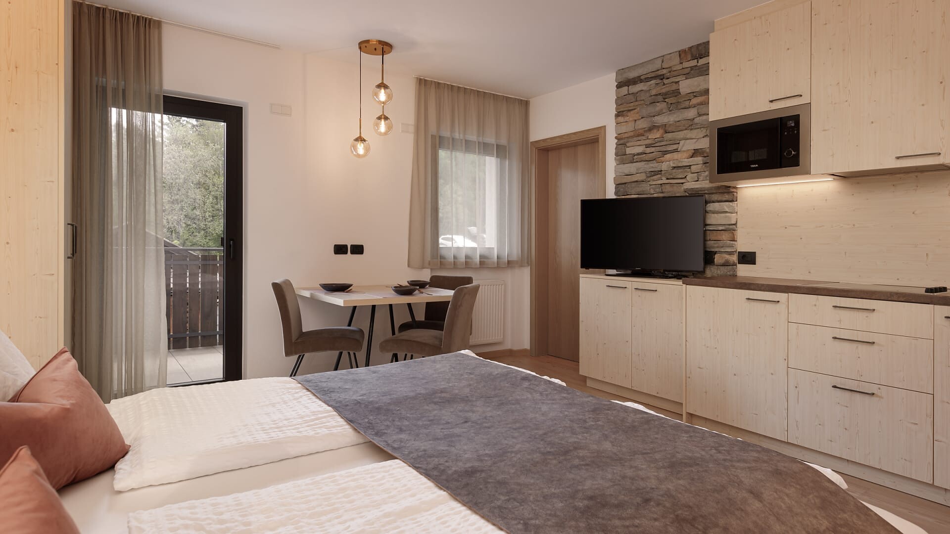 Ferienwohnung Apartment for 2 - Olang - #1 - Aparthotel Familiaris - Family Apartments - Pools & Spa in Dolomites - Dolomitenregion Kronplatz - suedtirol.info
