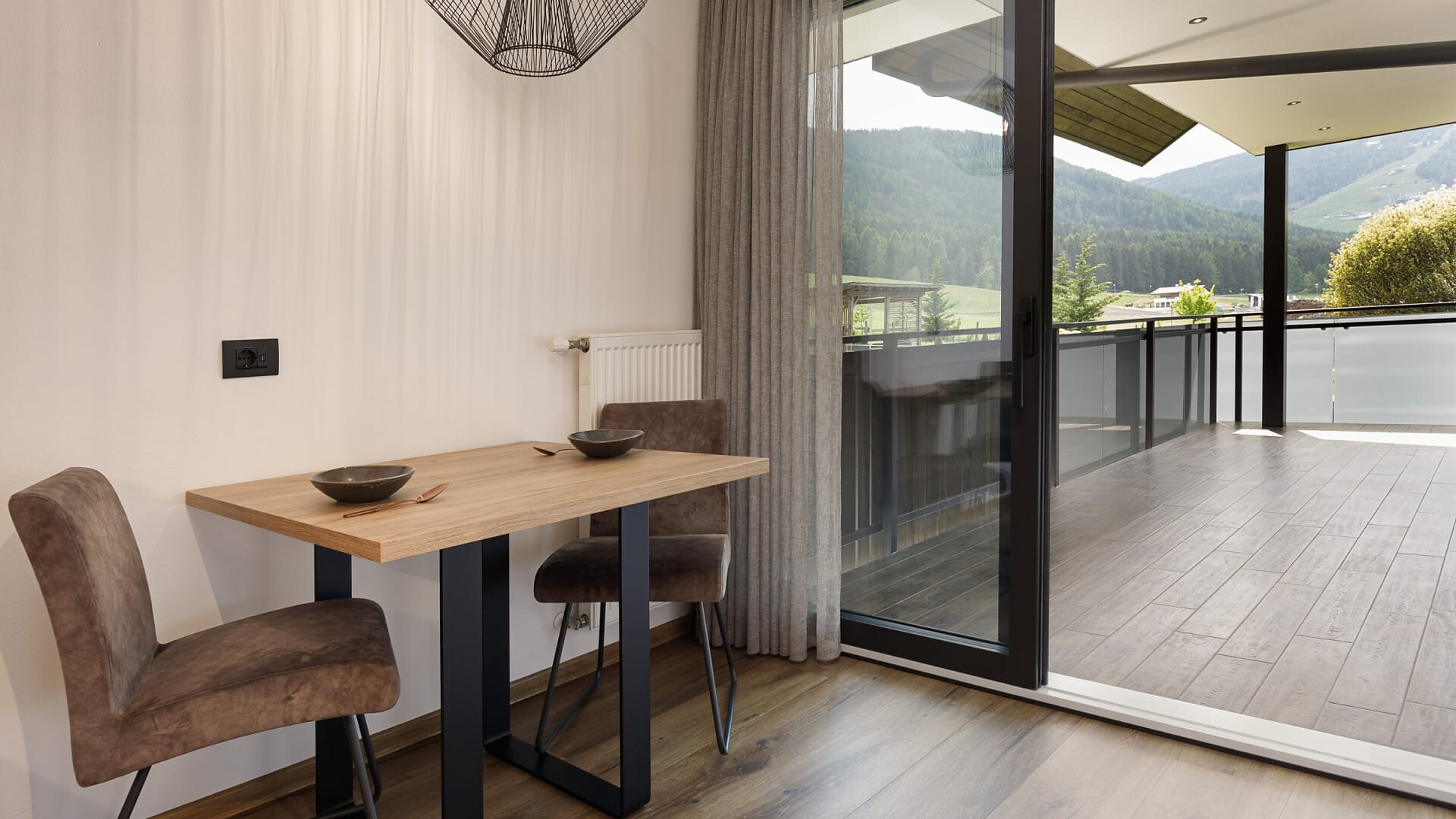 Ferienwohnung Apartment for 2 - Olang - #1 - Aparthotel Familiaris - Family Apartments - Pools & Spa in Dolomites - Dolomitenregion Kronplatz - suedtirol.info