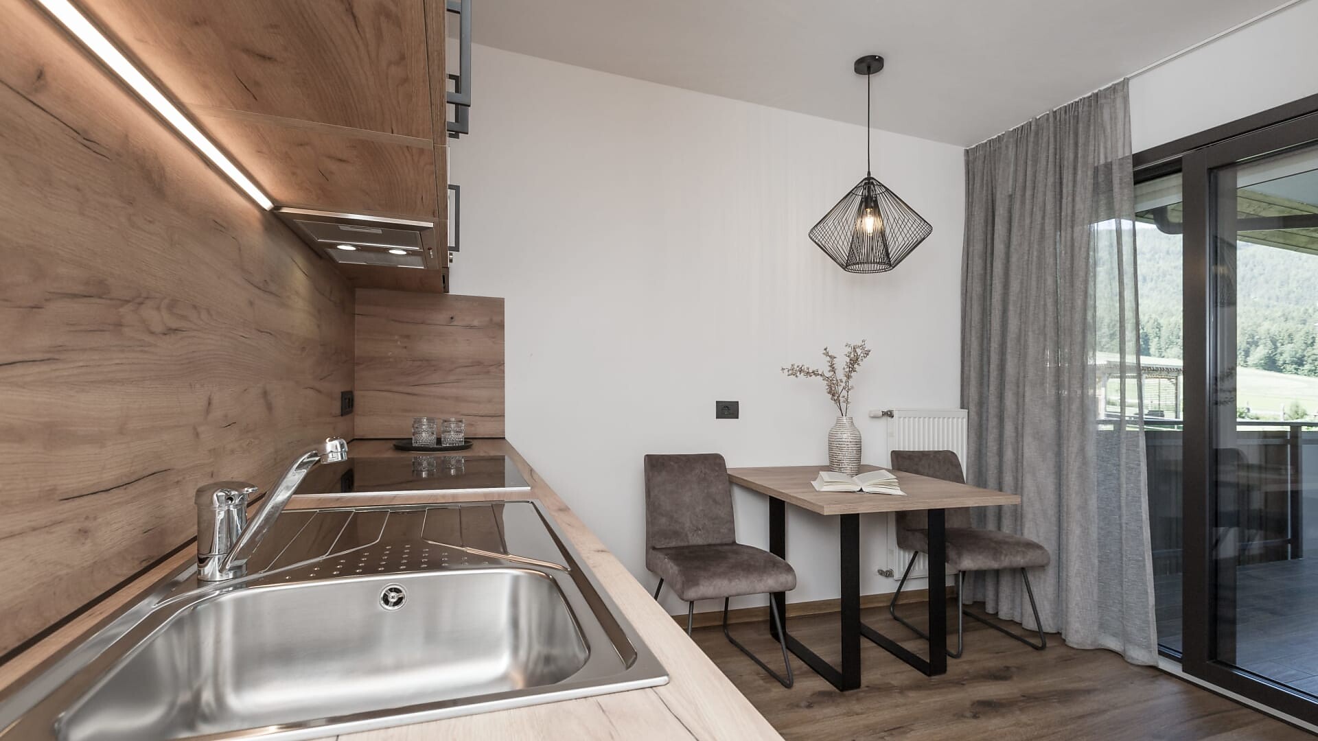 Ferienwohnung Apartment for 2 - Olang - #5 - Aparthotel Familiaris - Family Apartments - Pools & Spa in Dolomites - Dolomitenregion Kronplatz - suedtirol.info