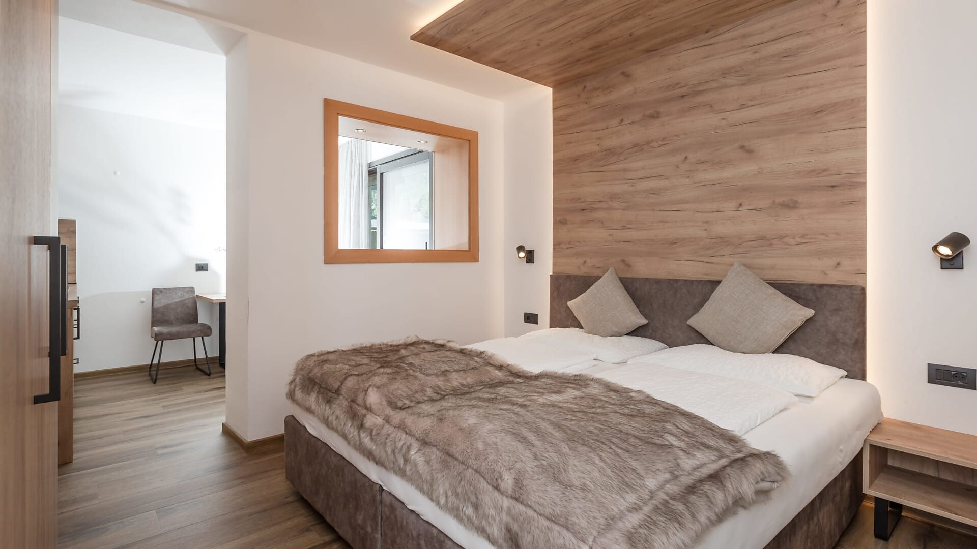 Ferienwohnung Apartment for 2 - Olang - #3 - Aparthotel Familiaris - Family Apartments - Pools & Spa in Dolomites - Dolomitenregion Kronplatz - suedtirol.info