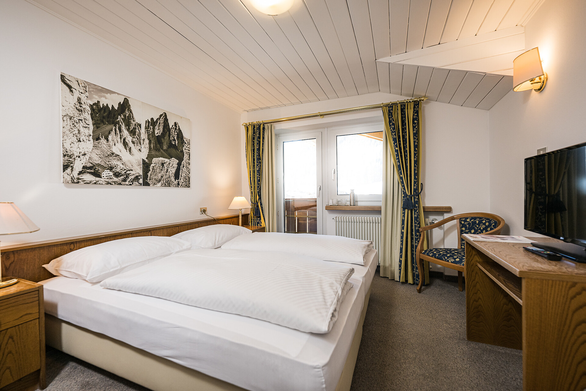 Zimmer Doppelzimmer Economy Süd - #2 - Hotel Waldheim - Dolomitenregion 3 Zinnen - suedtirol.info