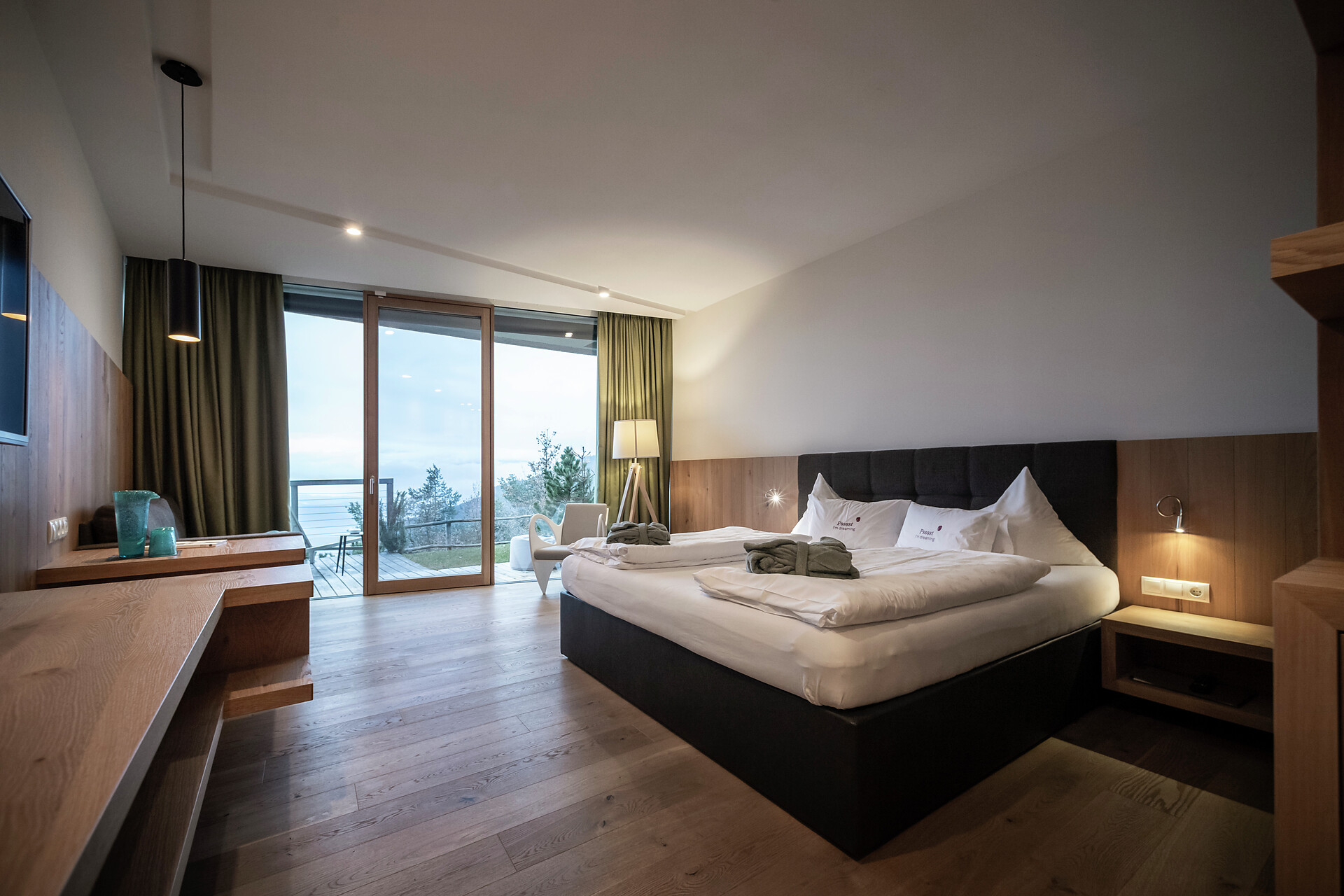 Zimmer J-Suite Design - #4 - Hotel Belvedere - Bozen und Umgebung - suedtirol.info
