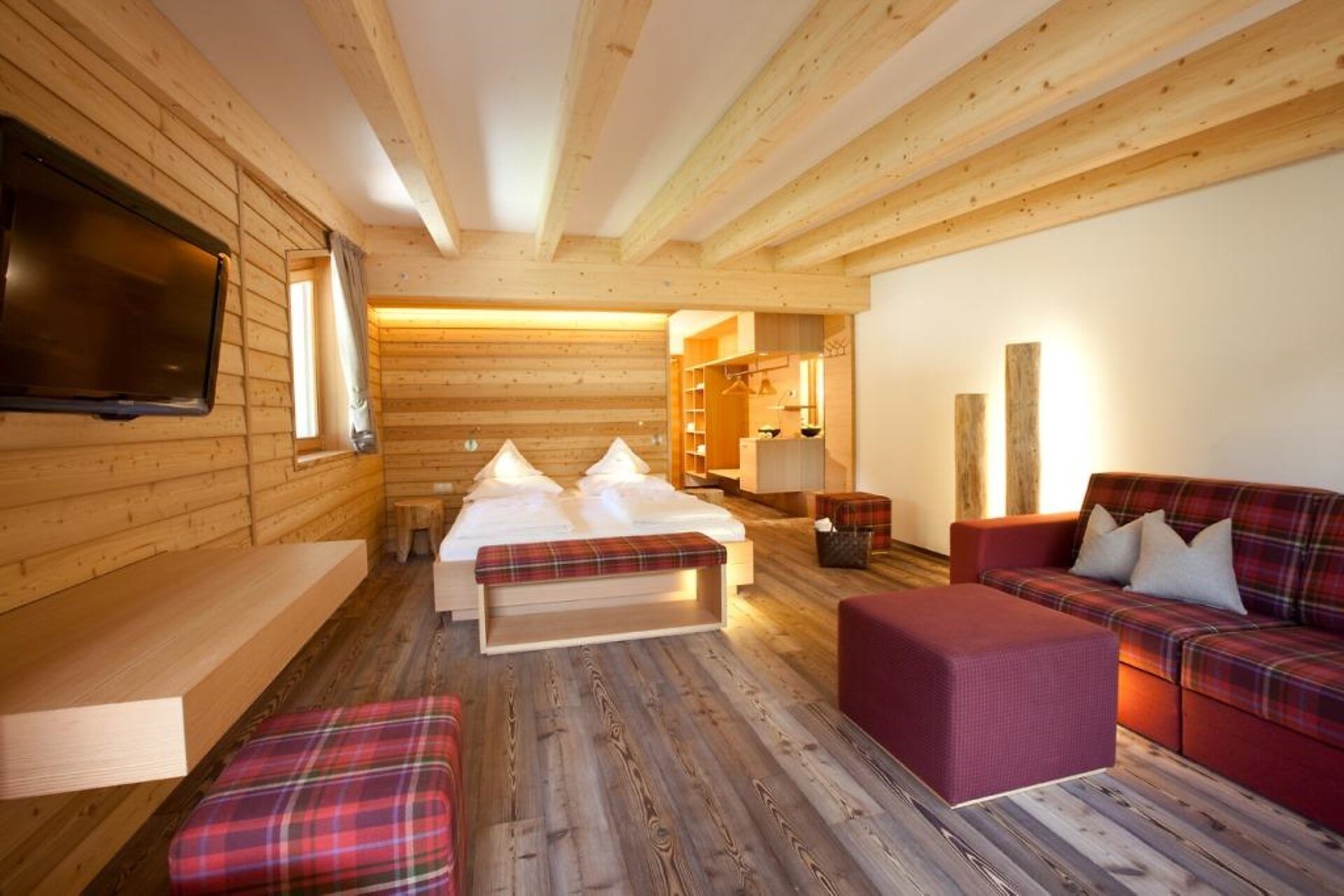 Room Vitalpina Suite Deluxe - #1 - Hotel Valserhof - Brixen/Bressanone and environs - suedtirol.info