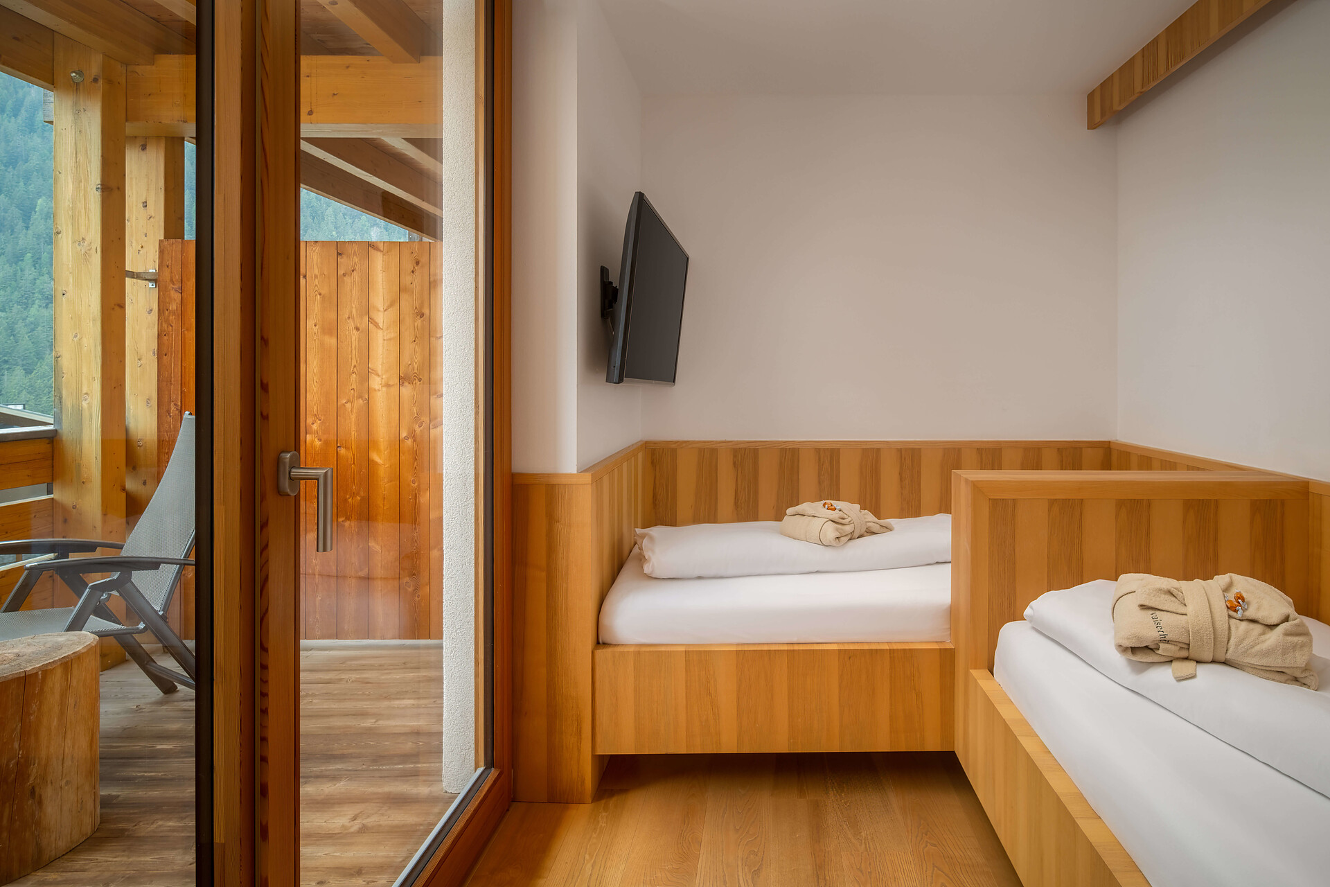 Room Family Suite Panorama - #4 - Hotel Valserhof - Brixen/Bressanone and environs - suedtirol.info