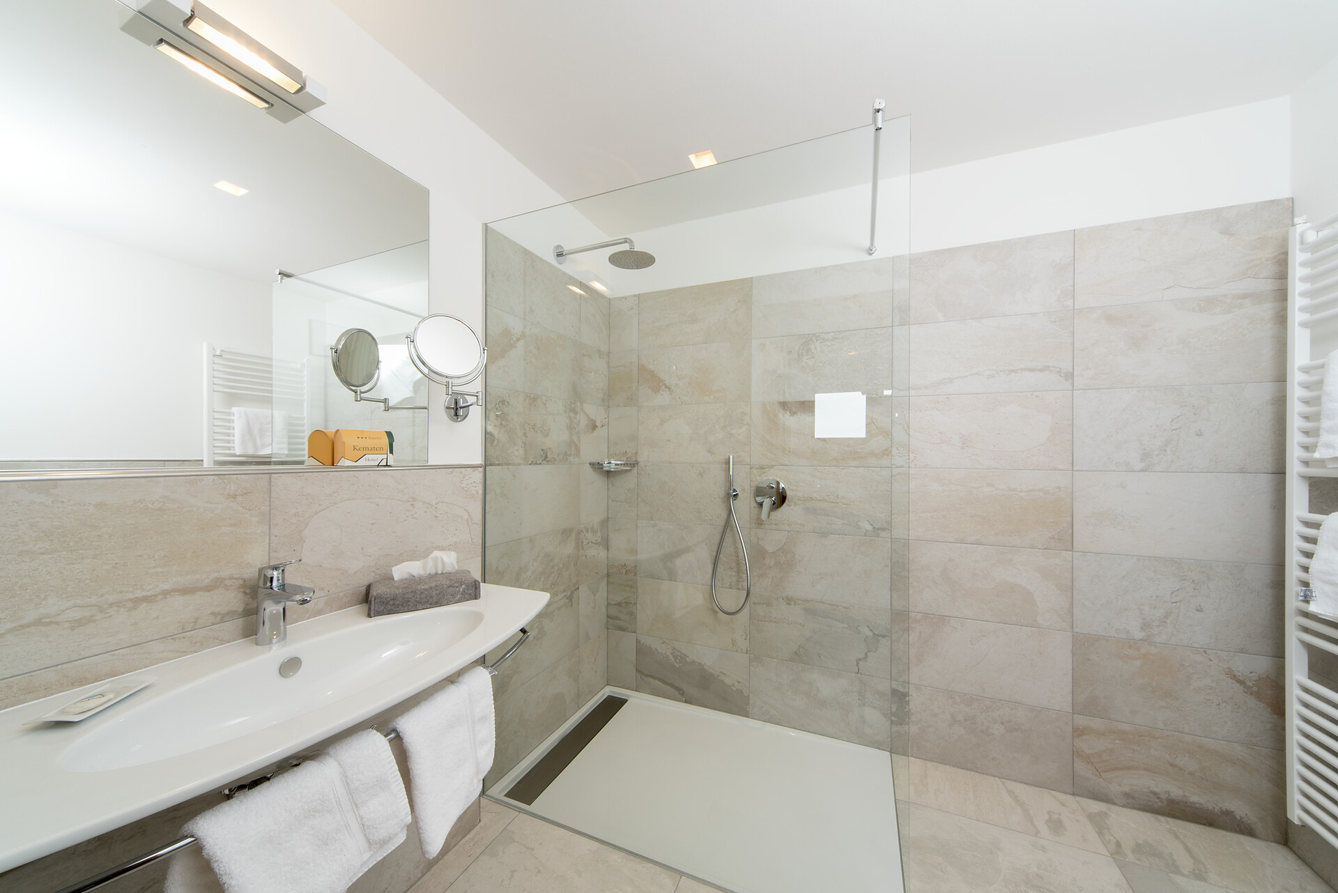 Room Luxury Suite - #3 - Hotel Ansitz Kematen - Bolzano/Bozen and environs - suedtirol.info