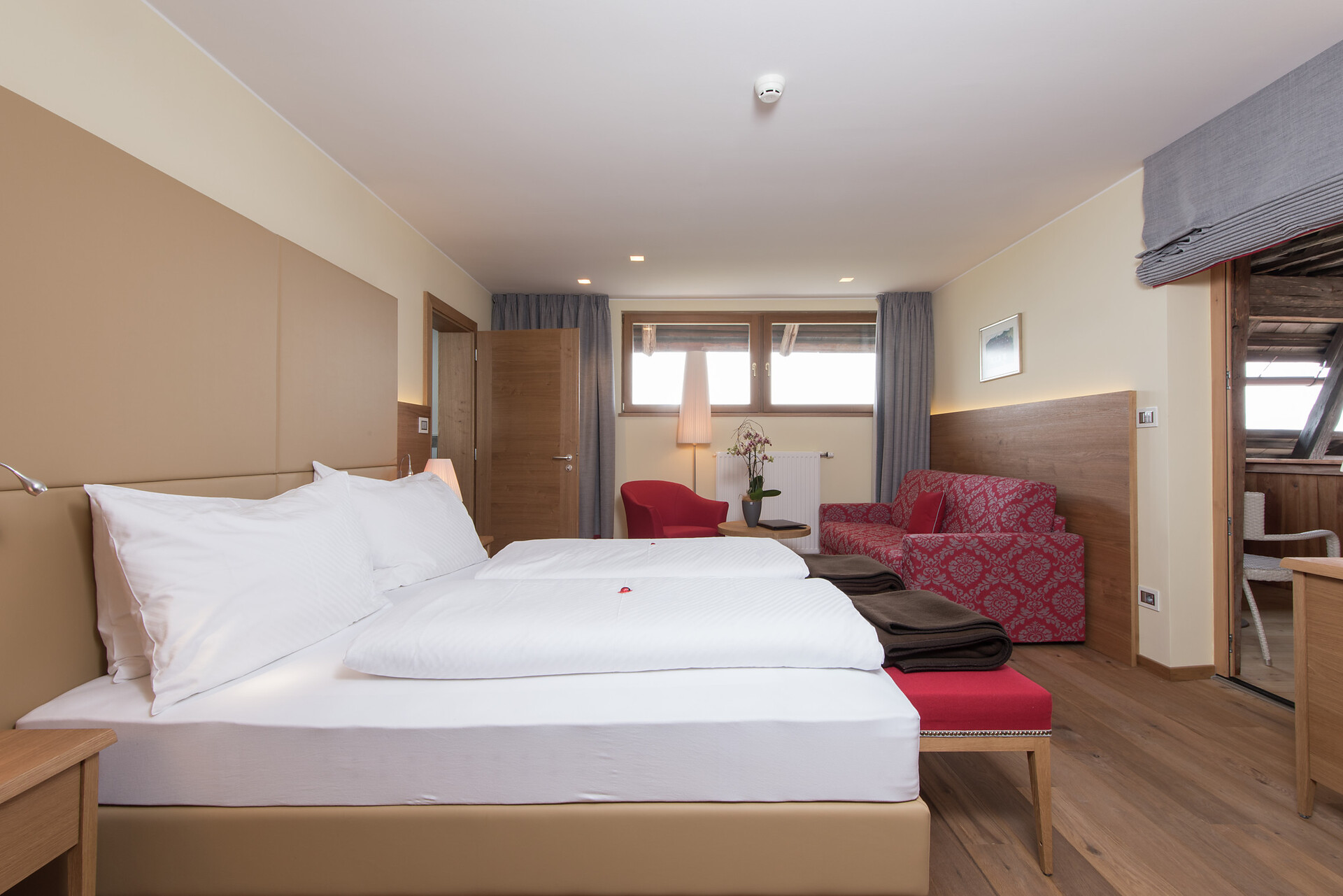 Room Juniorsuite Residence - #1 - Hotel Ansitz Kematen - Bolzano/Bozen and environs - suedtirol.info