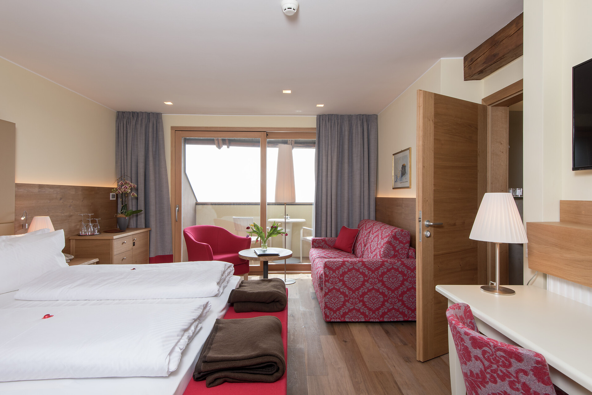 Room Double Room Residence - #1 - Hotel Ansitz Kematen - Bolzano/Bozen and environs - suedtirol.info