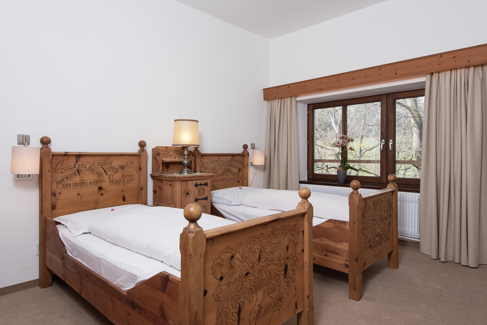 Room Double Room with separate bed and forest view - #1 - Hotel Ansitz Kematen - Bolzano/Bozen and environs - suedtirol.info