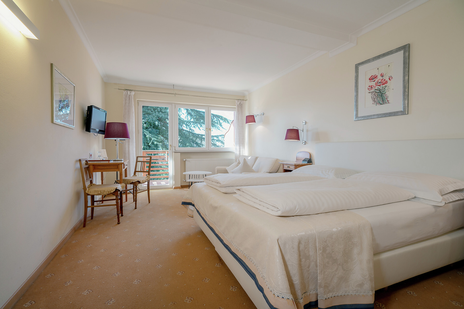 Room Double room comfort - #1 - Hotel Aster - Meran/Merano and environs - suedtirol.info