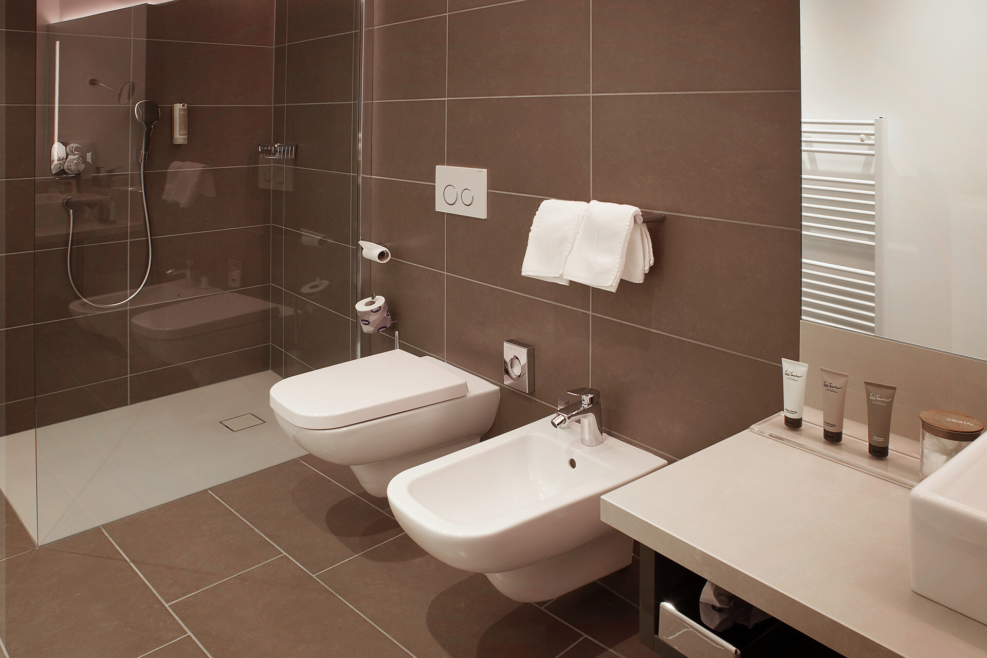 Room Family Suite - #6 - Hotel Cristal - Dolomites Region Eggental - suedtirol.info