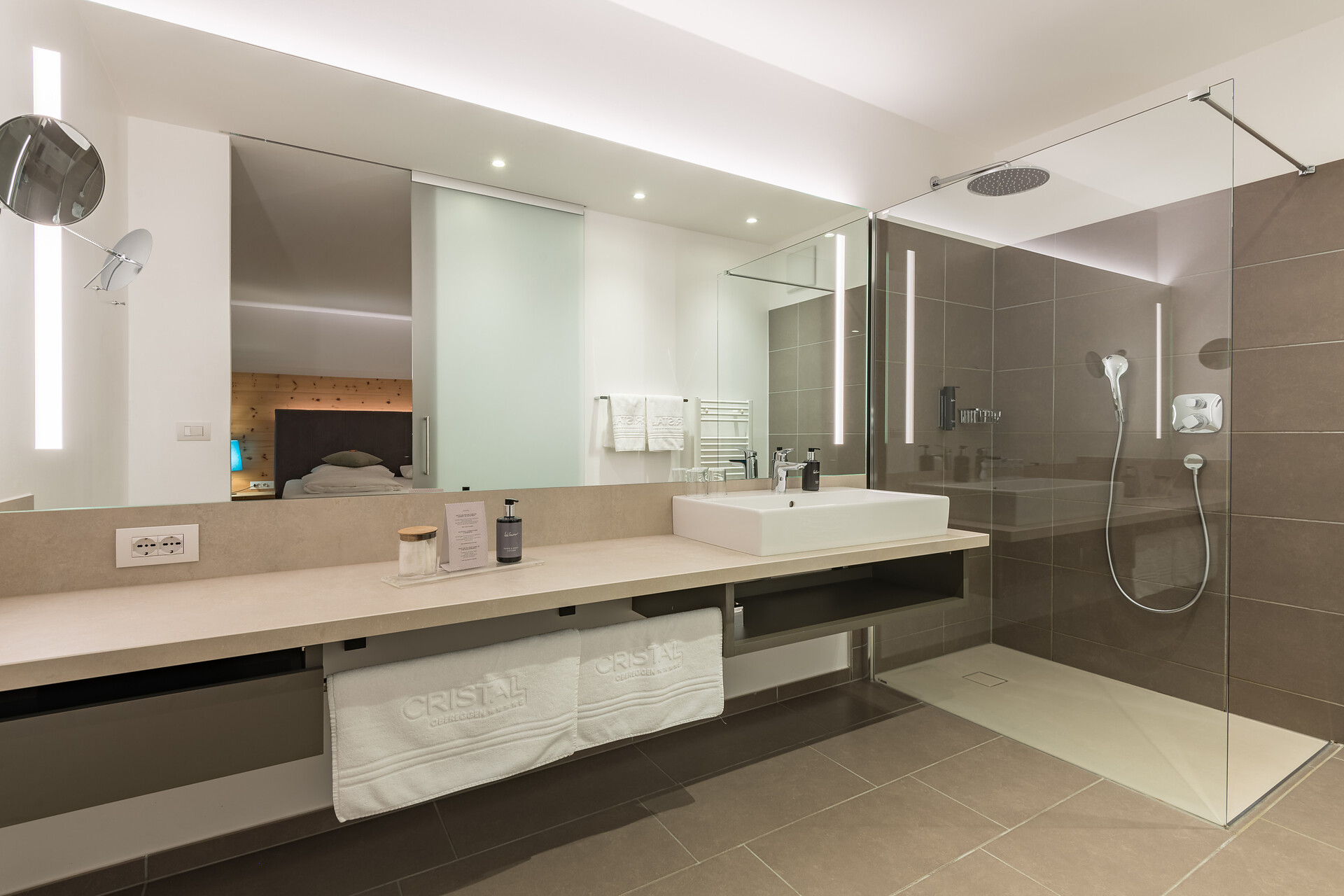 Room Junior-Suite - #3 - Hotel Cristal - Dolomites Region Eggental - suedtirol.info