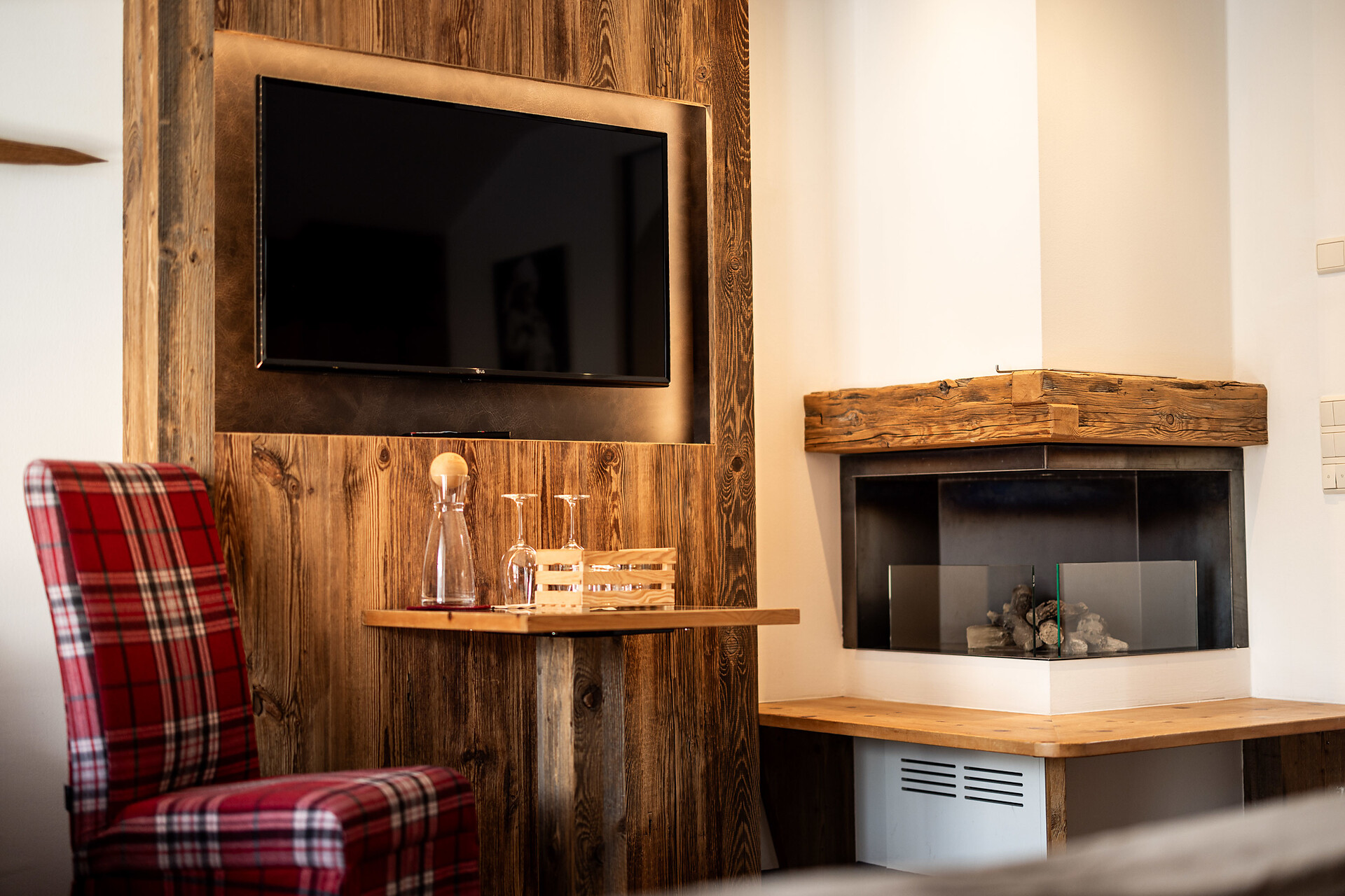 Zimmer Kaminzimmersuite - #3 - Hotel Falzeben - Meran und Umgebung - suedtirol.info