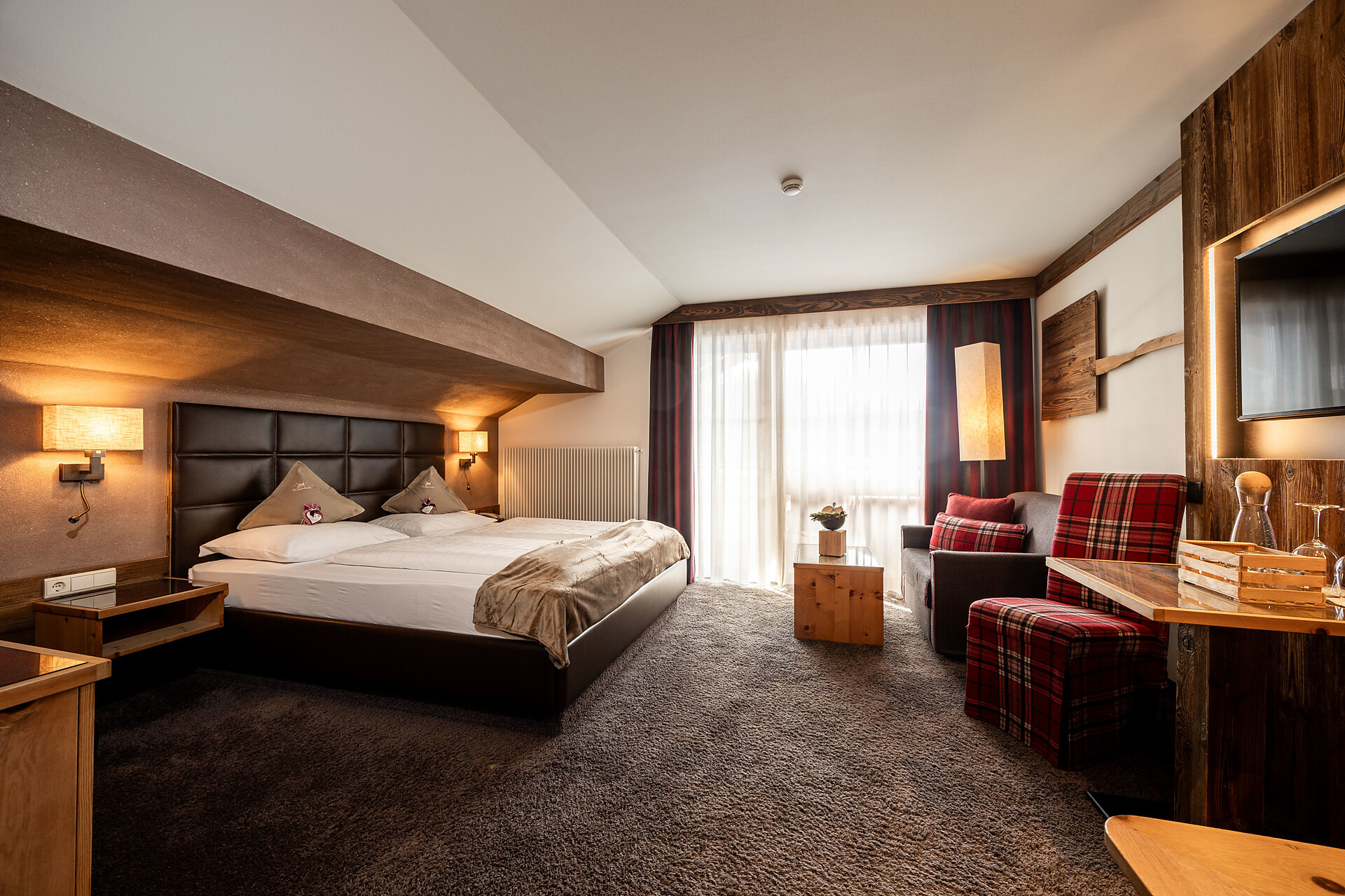 Zimmer Kaminzimmersuite - #1 - Hotel Falzeben - Meran und Umgebung - suedtirol.info