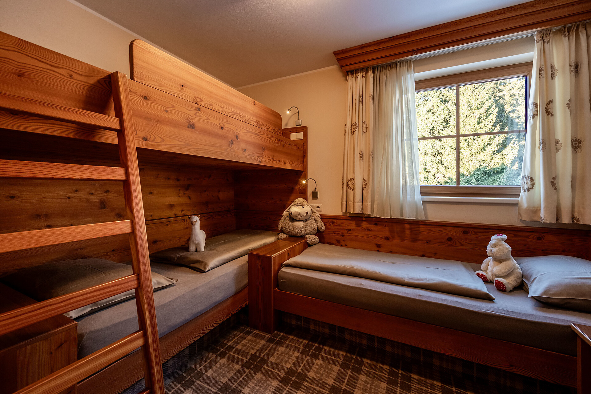 Zimmer Suite Hohe Wilde - #4 - Hotel Falzeben - Meran und Umgebung - suedtirol.info