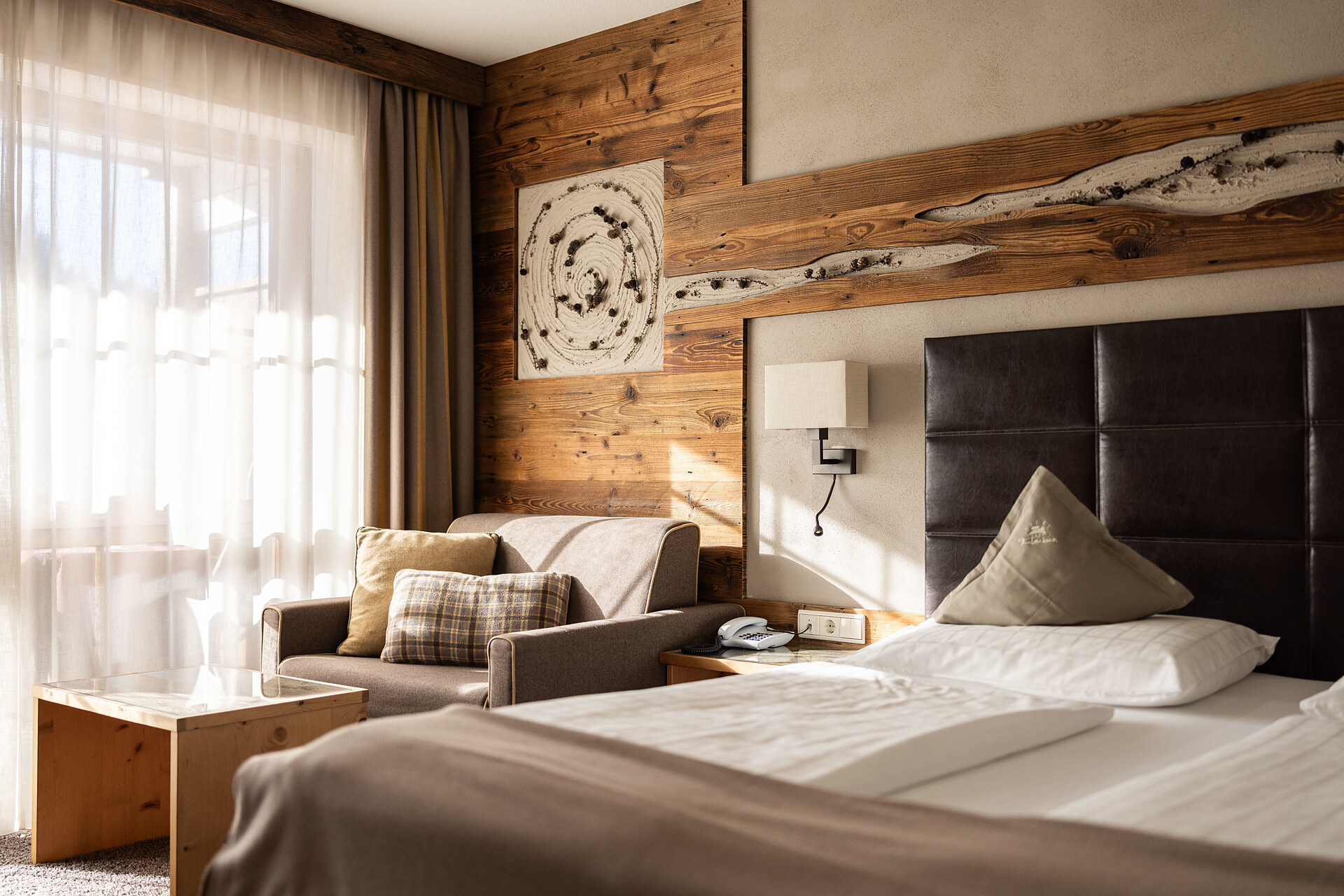 Zimmer DZ Larchwaldele - #2 - Hotel Falzeben - Meran und Umgebung - suedtirol.info