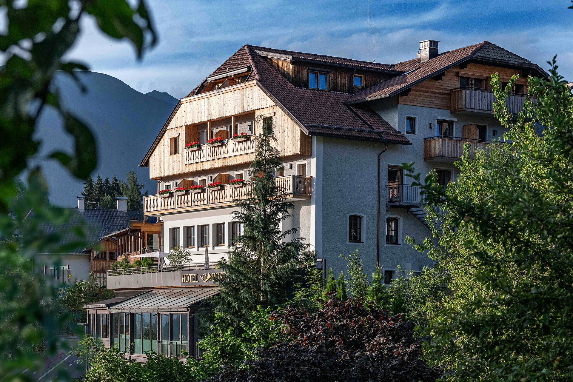 camera Panorama balcone sud-ovest - #5 - Hotel Post - Regione dolomitica Plan de Corones - suedtirol.info