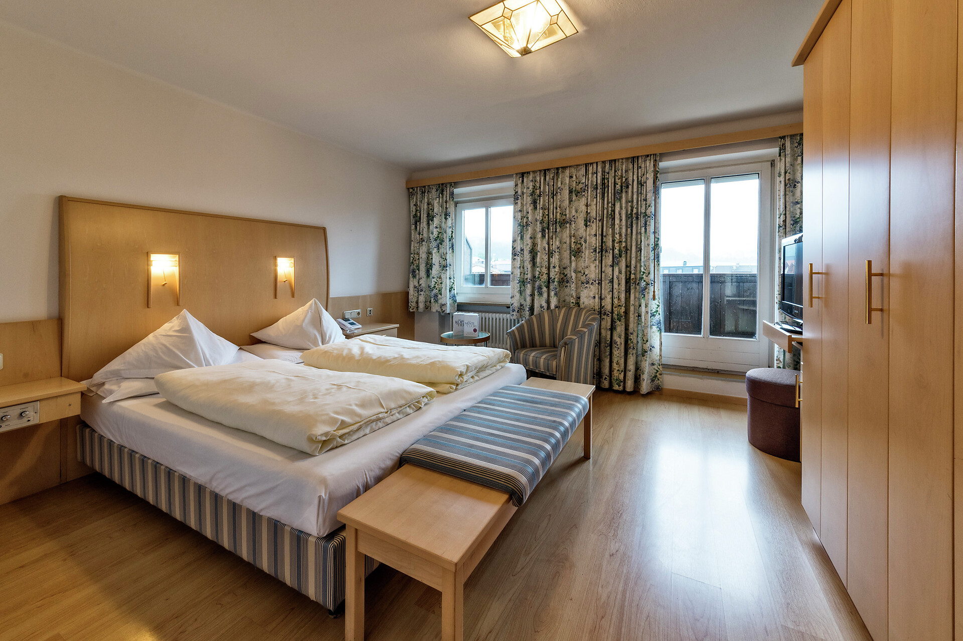 camera Komfort veranda verso est - #2 - Hotel Post - Regione dolomitica Plan de Corones - suedtirol.info