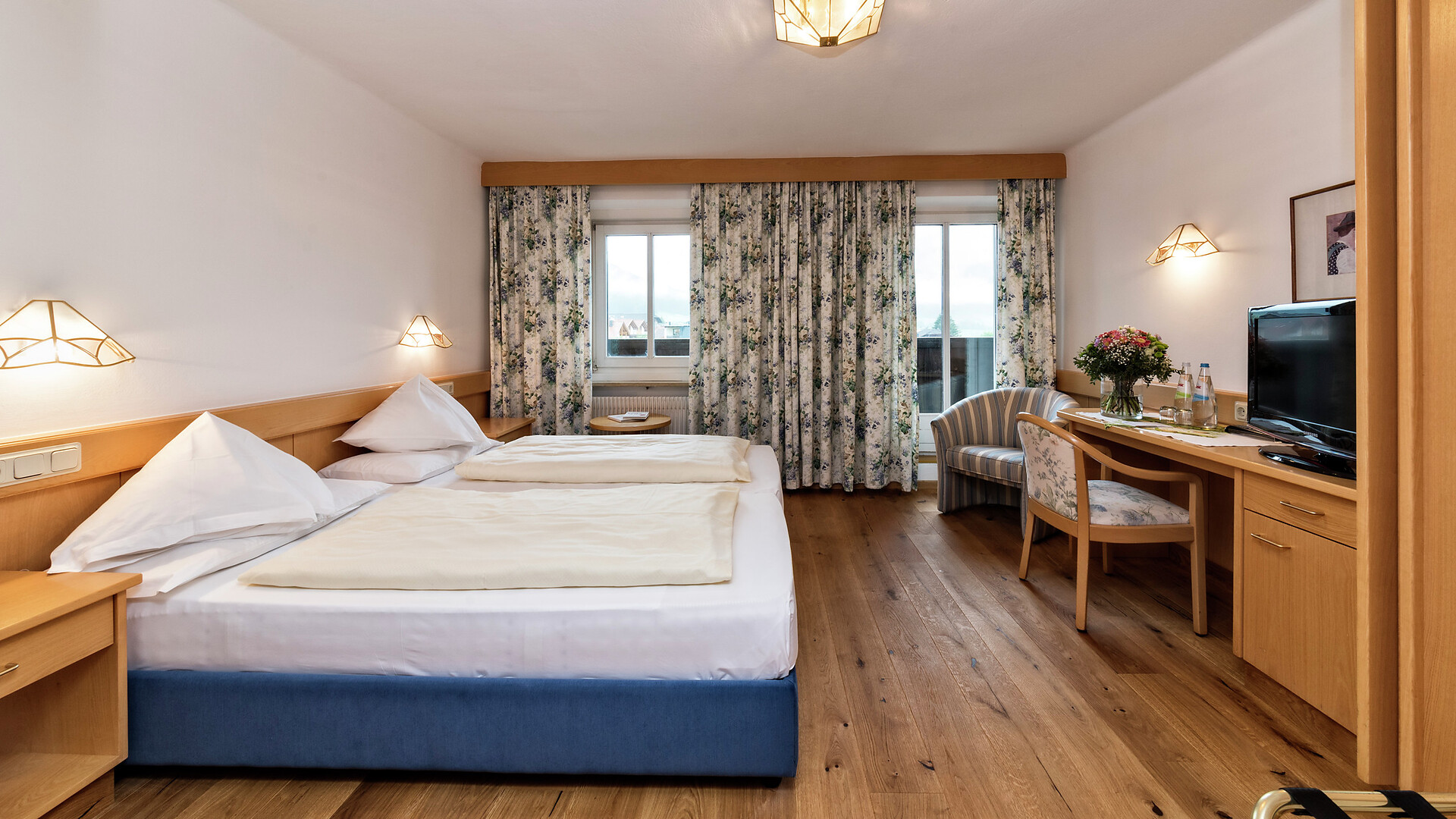 camera Komfort balcone sud-ovest - #2 - Hotel Post - Regione dolomitica Plan de Corones - suedtirol.info