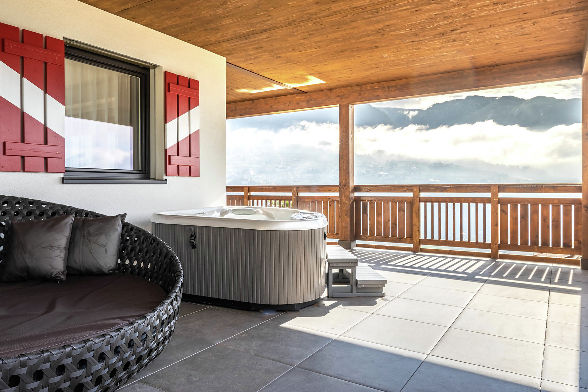 Zimmer Seniorsuite Deluxe mit Whirlpool (ca. 45 m²) - #4 - Hotel Golserhof - Meran und Umgebung - suedtirol.info