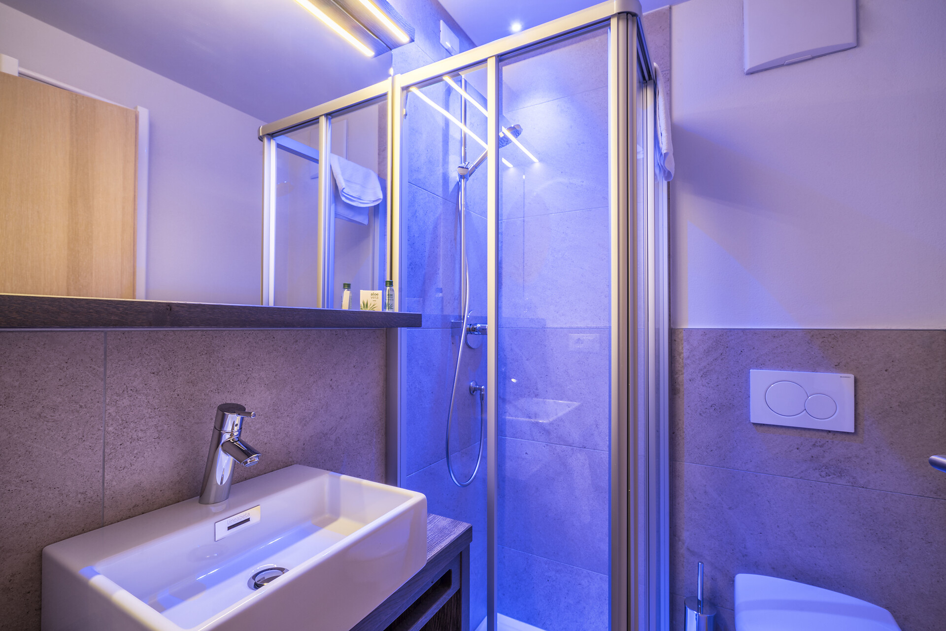 Room Single Standard dependance ground floor - #3 - Hotel Ideal Park - Bolzano/Bozen and environs - suedtirol.info