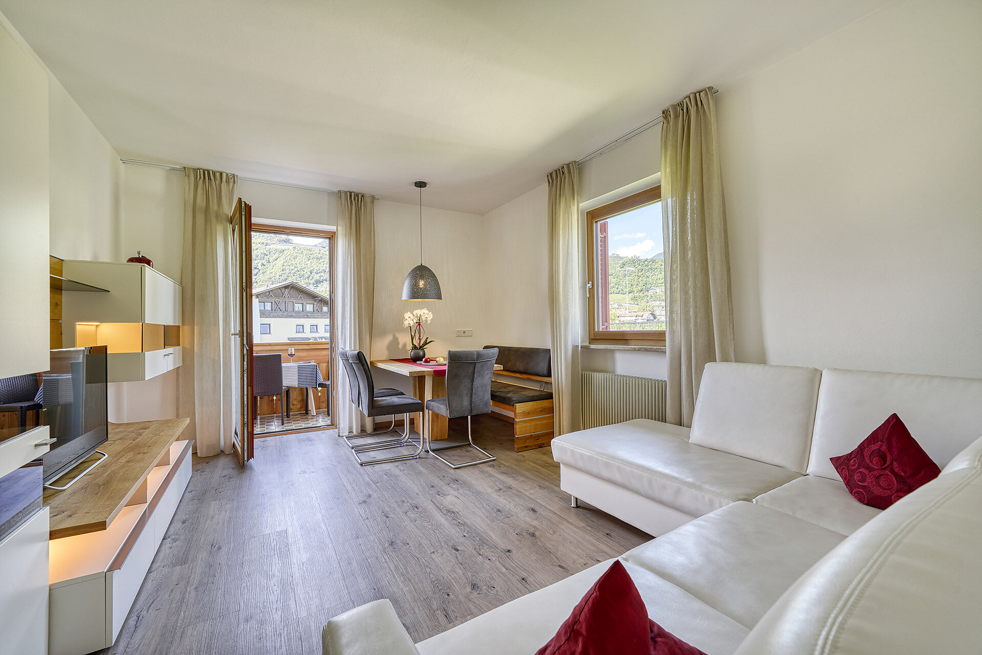 Apartment apartment - #1 - Kreuzwegerhof - Meran/Merano and environs - suedtirol.info