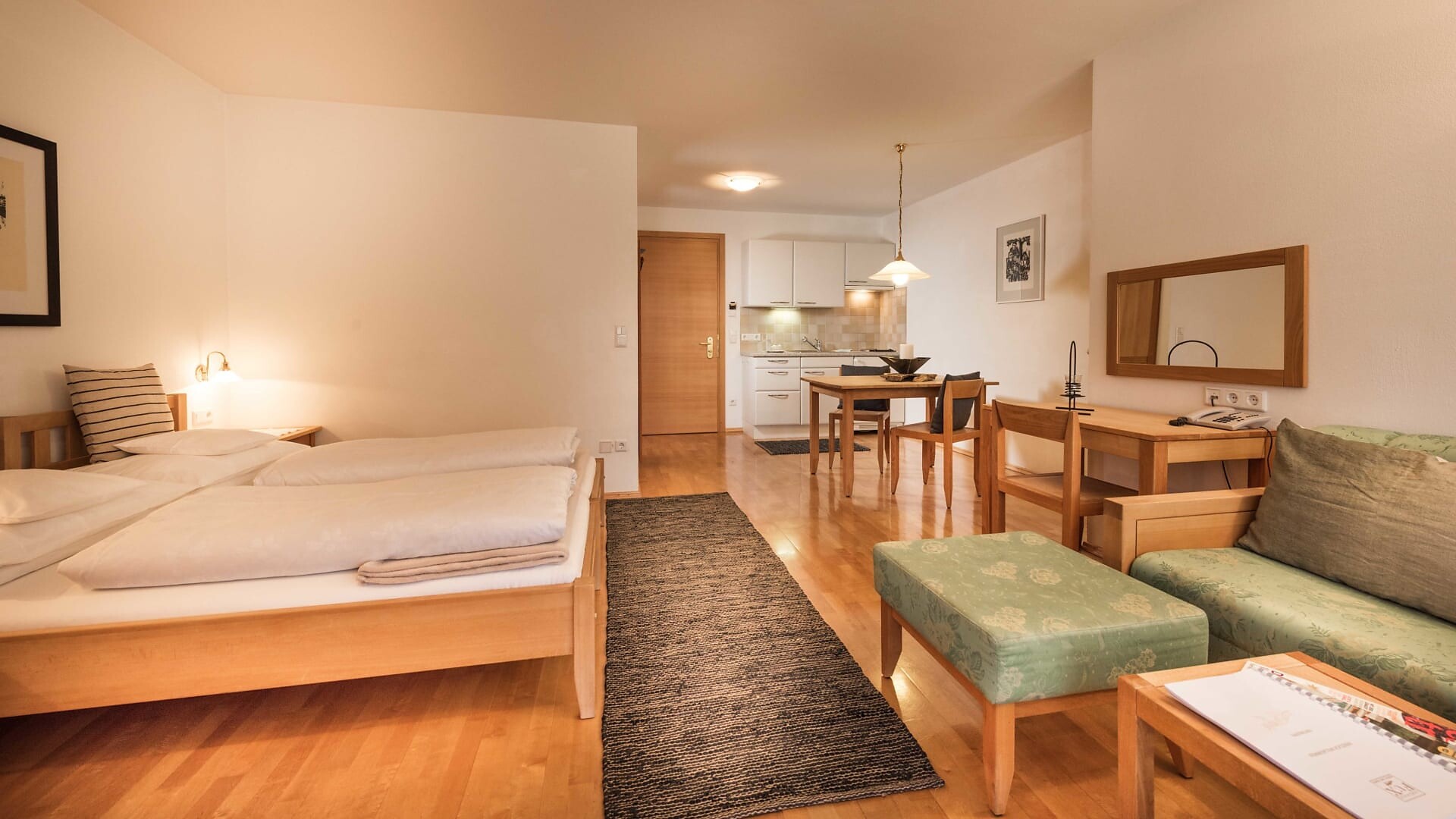 Apartment Superior Appartement Landhaus - #1 - Landhaus Fux - Vinschgau/Val Venosta - suedtirol.info