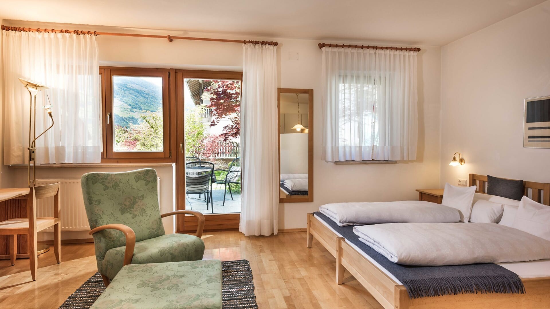 Apartment Superior Appartement Landhaus - #1 - Landhaus Fux - Vinschgau/Val Venosta - suedtirol.info
