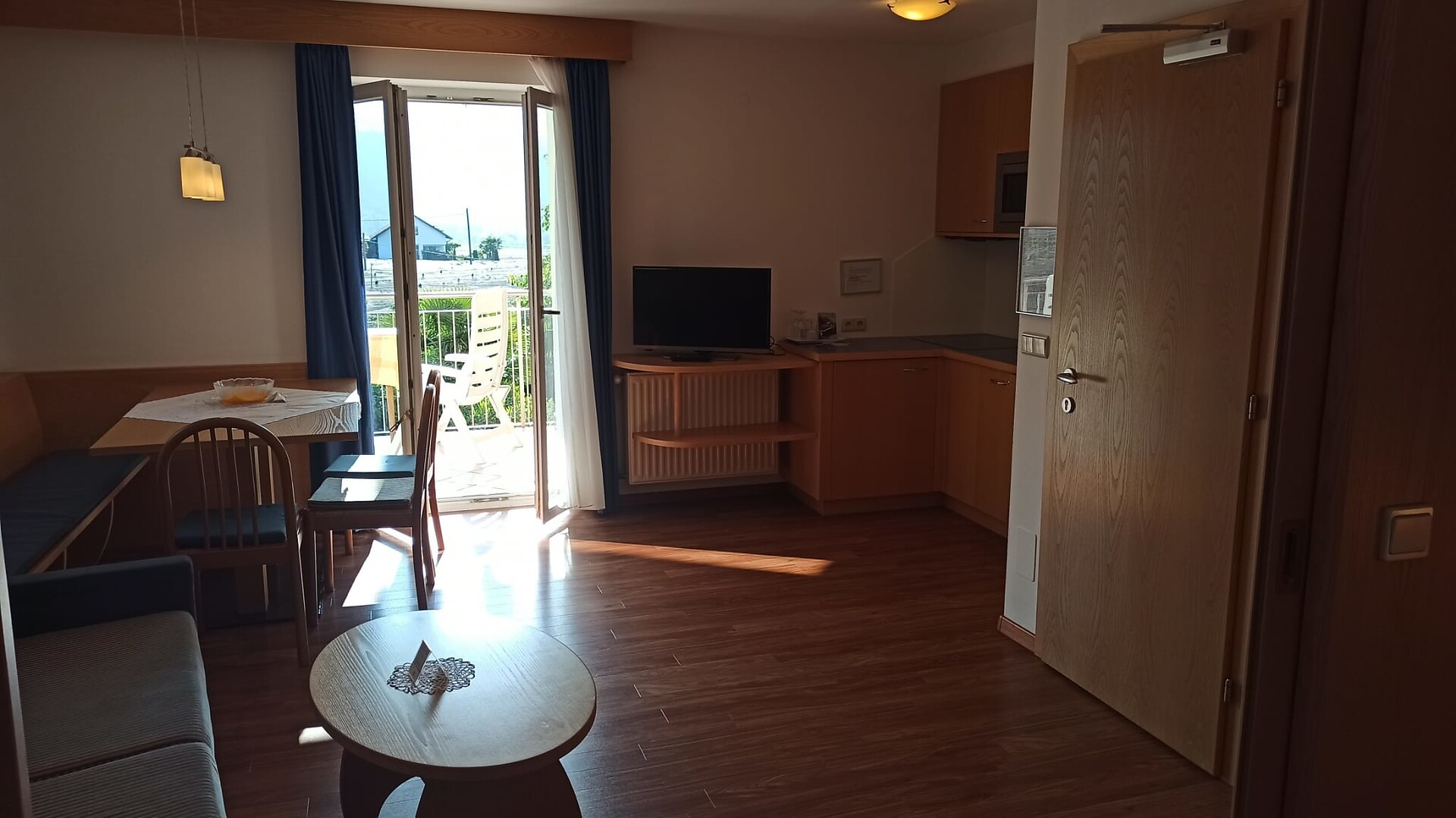 appartamento bellissima Juniorsuite con balcone - #3 - Garni Paradies - Merano e dintorni - suedtirol.info