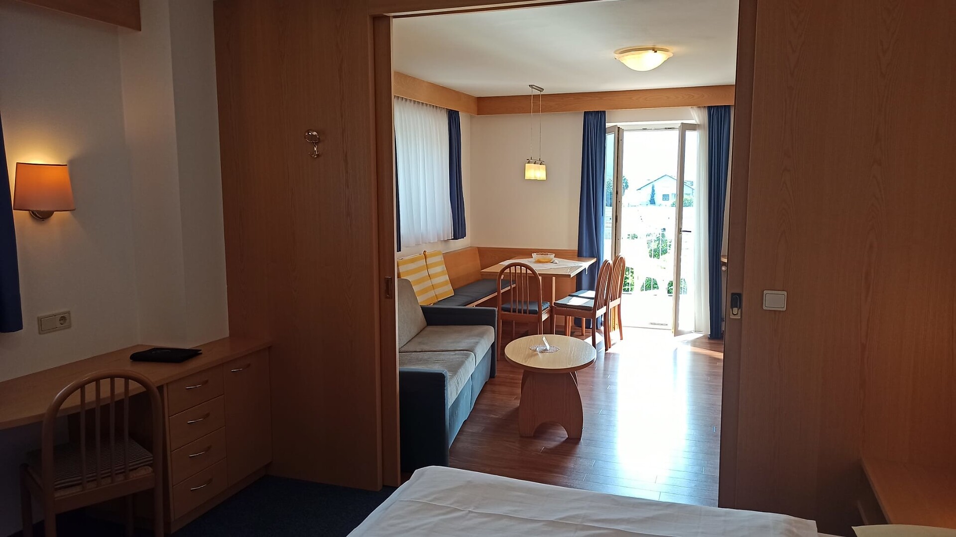 appartamento bellissima Juniorsuite con balcone - #4 - Garni Paradies - Merano e dintorni - suedtirol.info