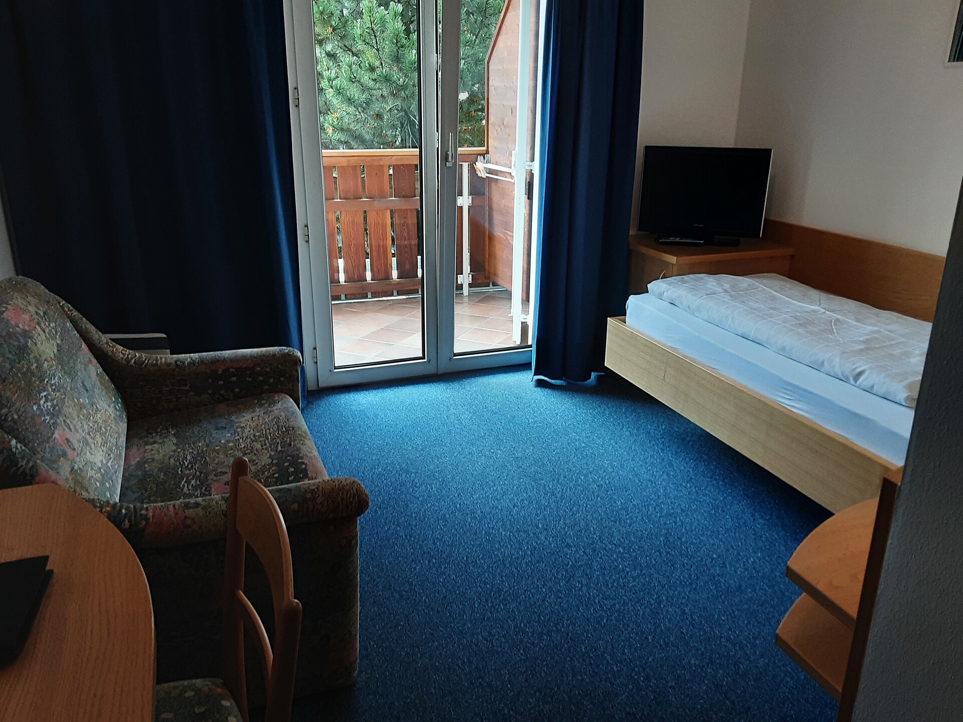 camera camera singola molto acogliente con balcone - #2 - Garni Paradies - Merano e dintorni - suedtirol.info