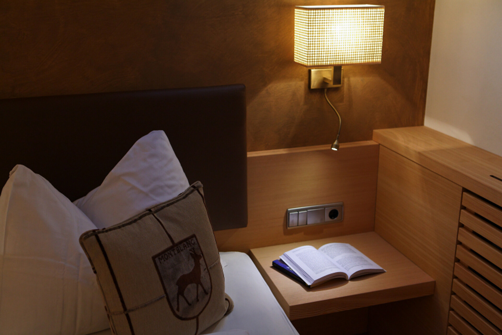 camera Appartamento - #8 - Residence Hotel Alpinum - Valle Aurina - suedtirol.info