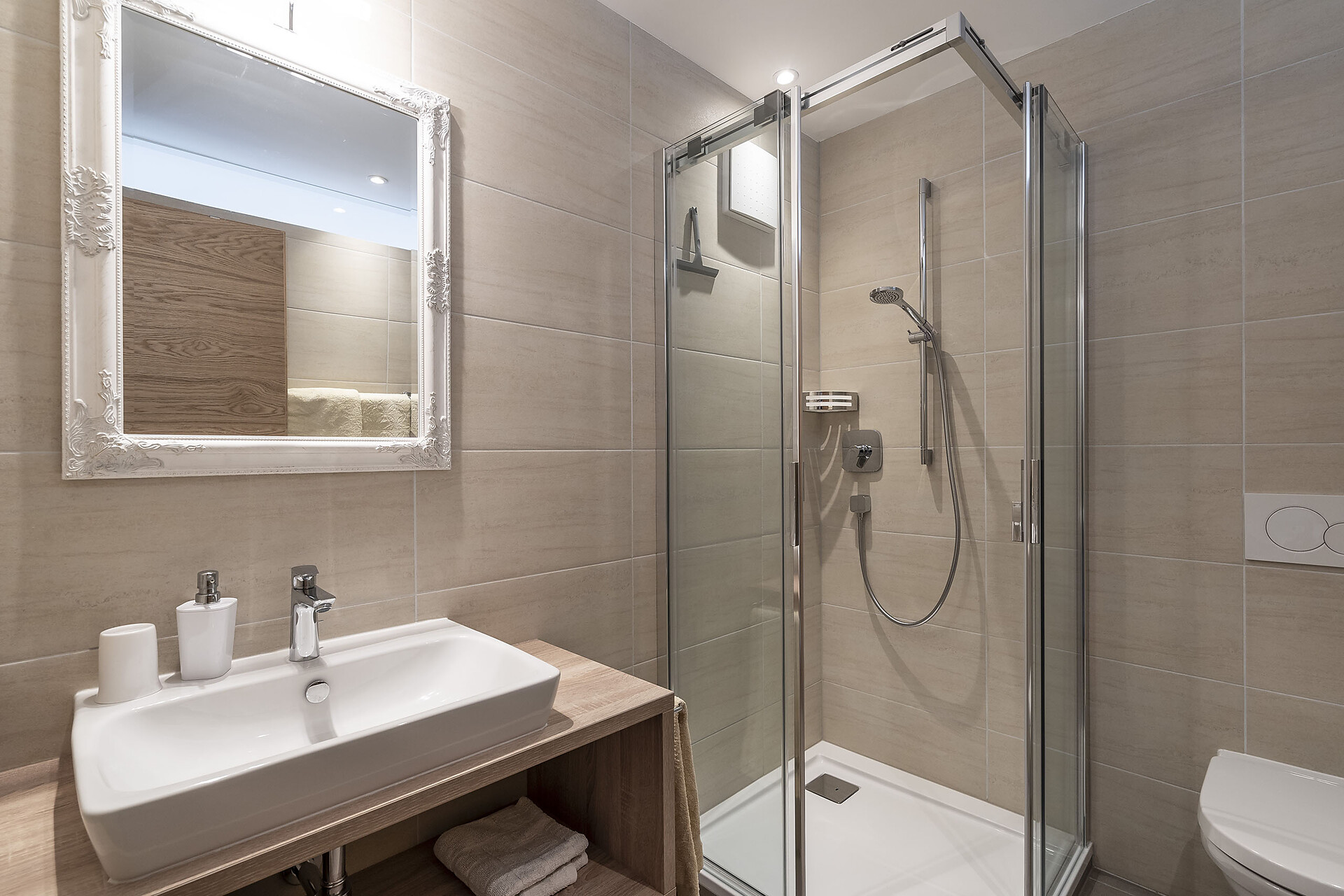Apartment Apartment Comfort No. 2 - #5 - Residence Alpina - Meran/Merano and environs - suedtirol.info