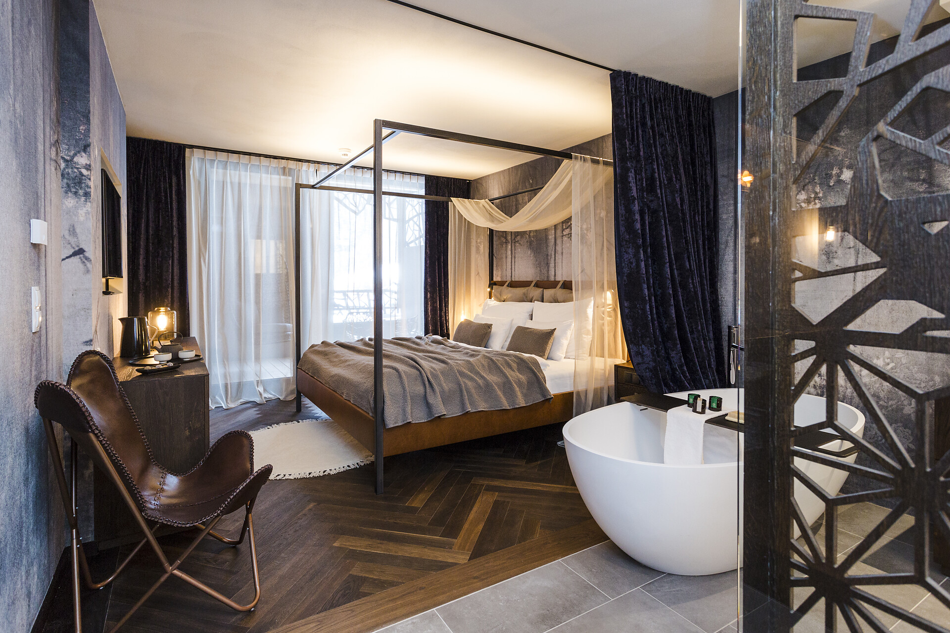 camera JUNIOR SUITE RECREATION LITERATURE - #1 - SILENA - Bressanone e dintorni - suedtirol.info