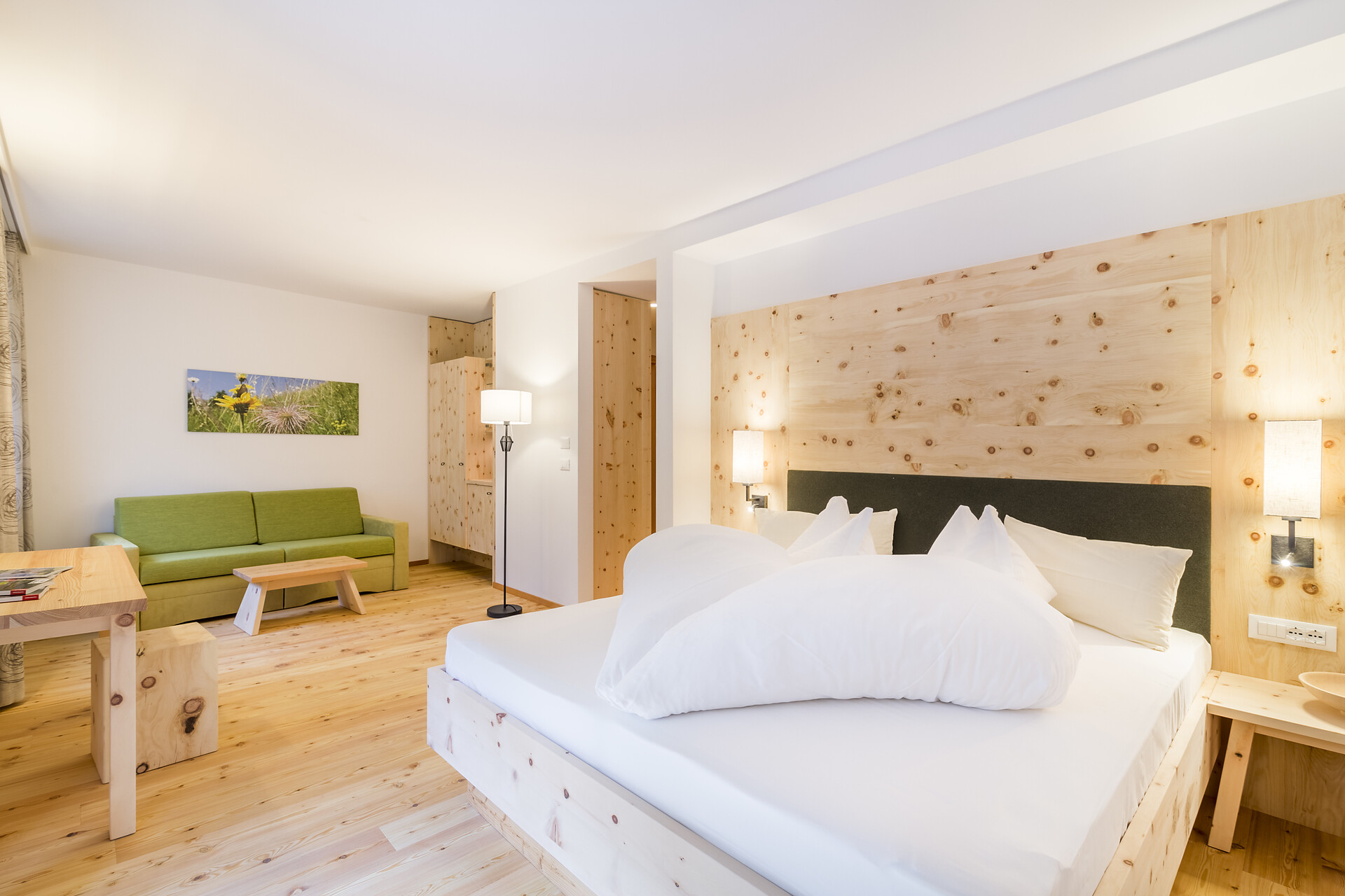 Zimmer Pinus - #2 - Tonzhaus Hotel & Pizzeria - Vinschgau - suedtirol.info