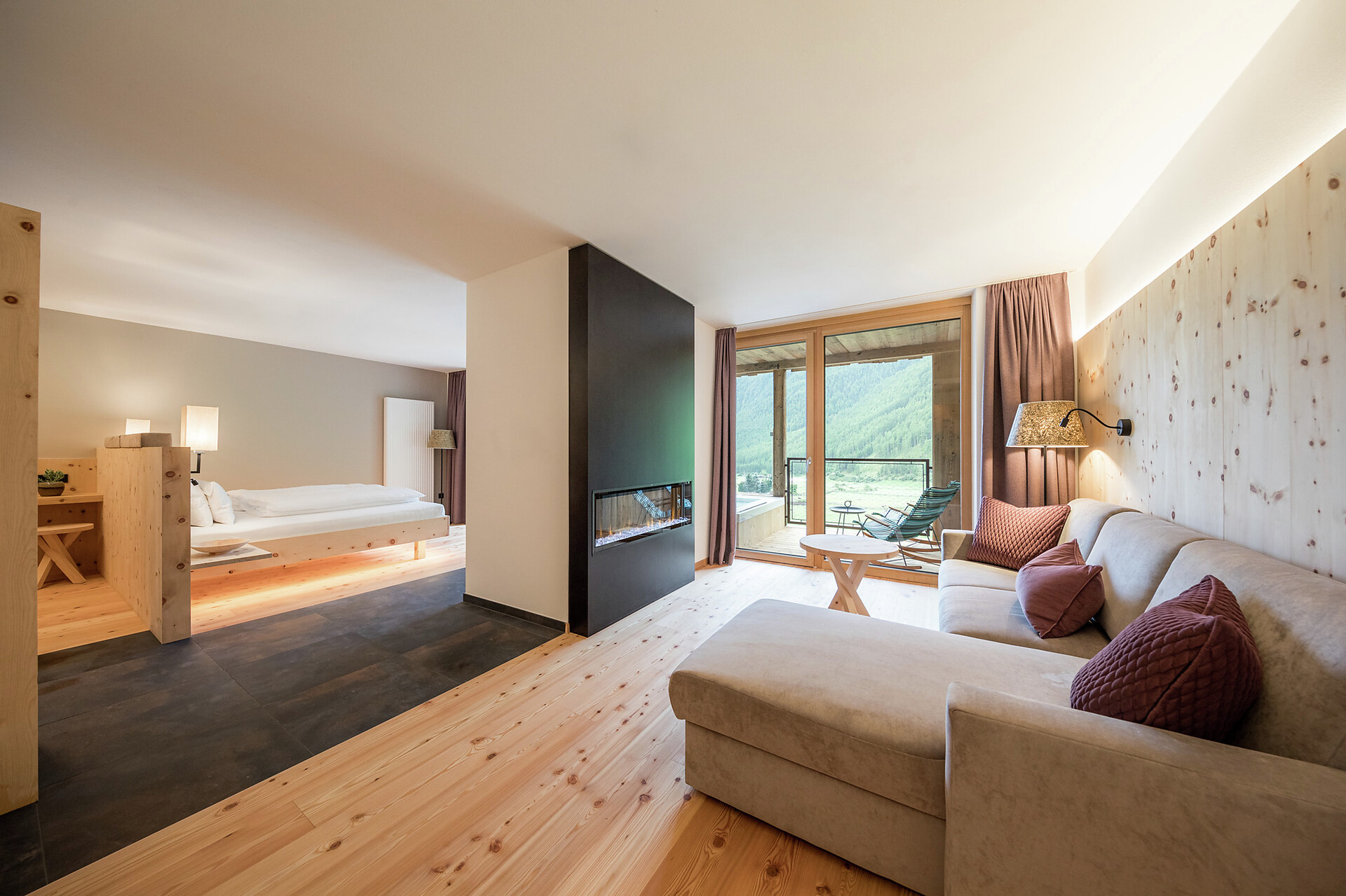 Zimmer Pinus Romantic - #1 - Tonzhaus Hotel & Pizzeria - Vinschgau - suedtirol.info