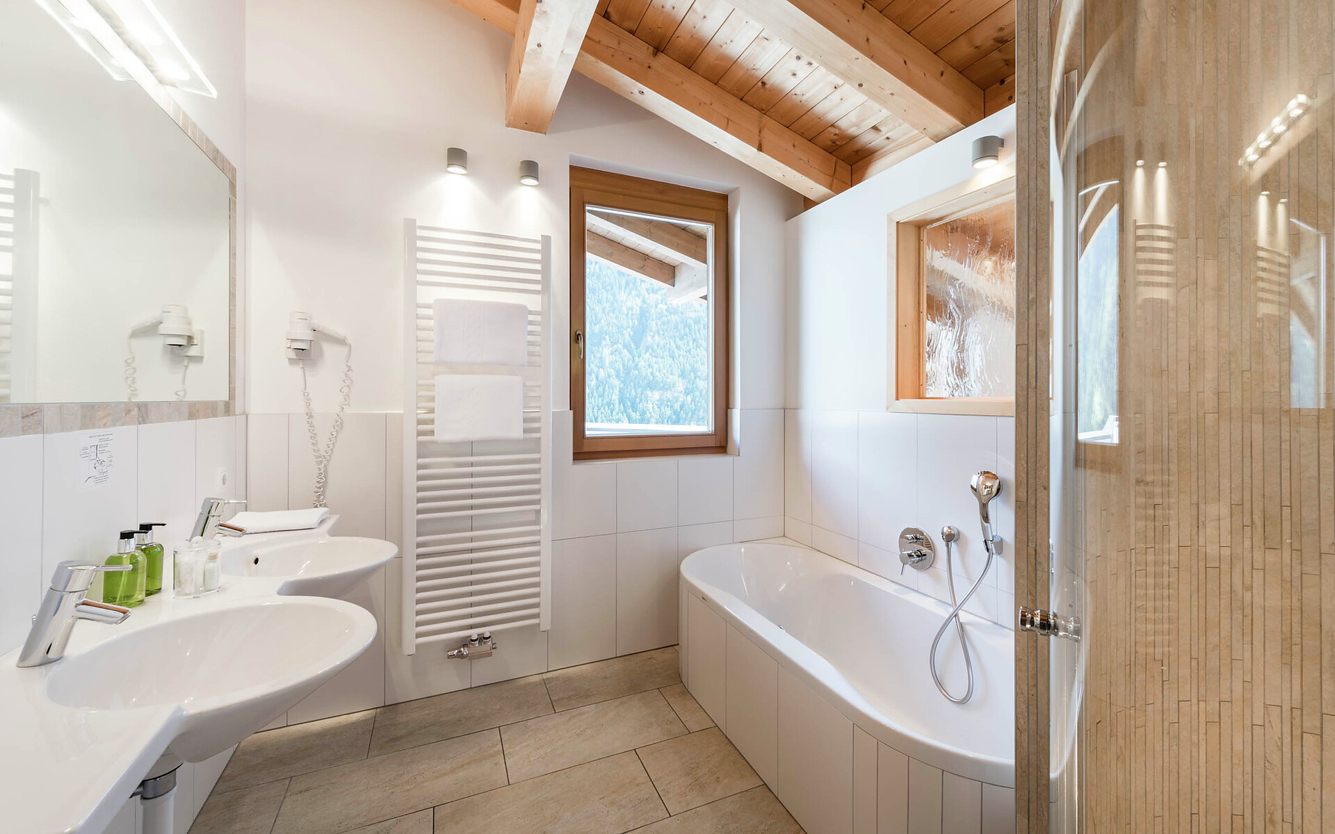 Room Suite Plandel - #4 - Tuberis Nature & Spa Resort - Vinschgau/Val Venosta - suedtirol.info