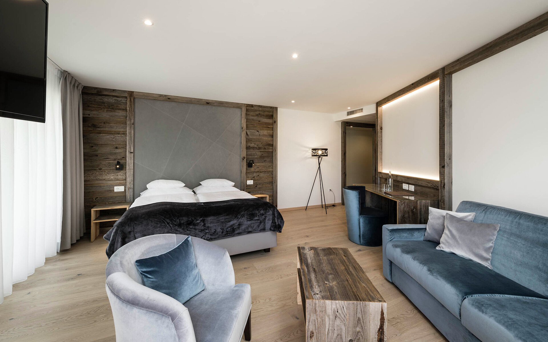 Room Terace Suite Valettas - #1 - Tuberis Nature & Spa Resort - Vinschgau/Val Venosta - suedtirol.info