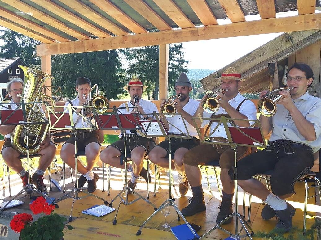Alpine Folk Music Evening Algund/Lagundo 1 suedtirol.info