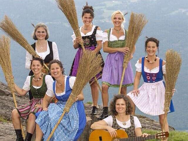 Alpine Folk Music Evening Algund/Lagundo 2 suedtirol.info