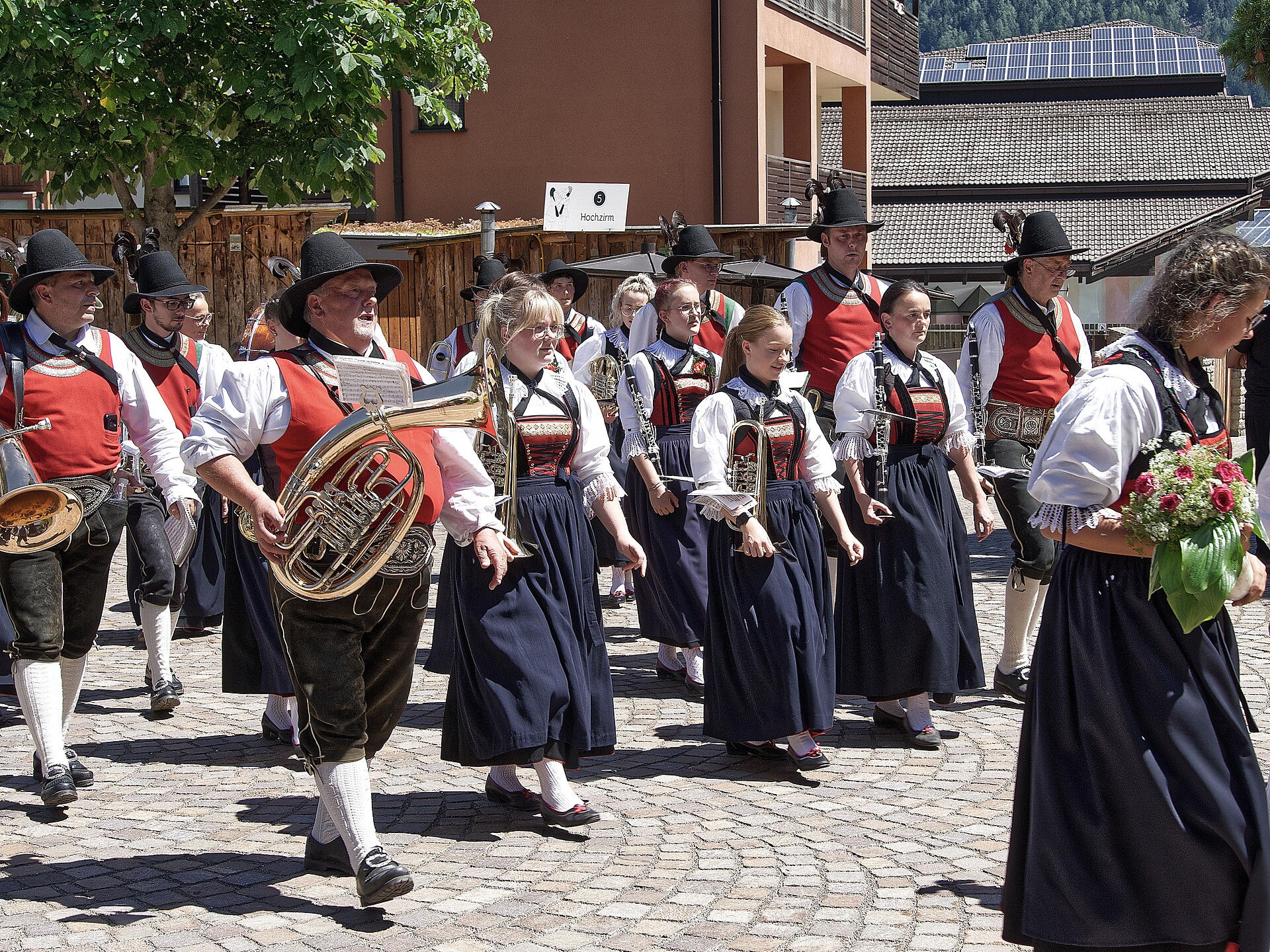 Evening concert of the Steinhaus/Ahrntal valley music band Ahrntal/Valle Aurina 1 suedtirol.info