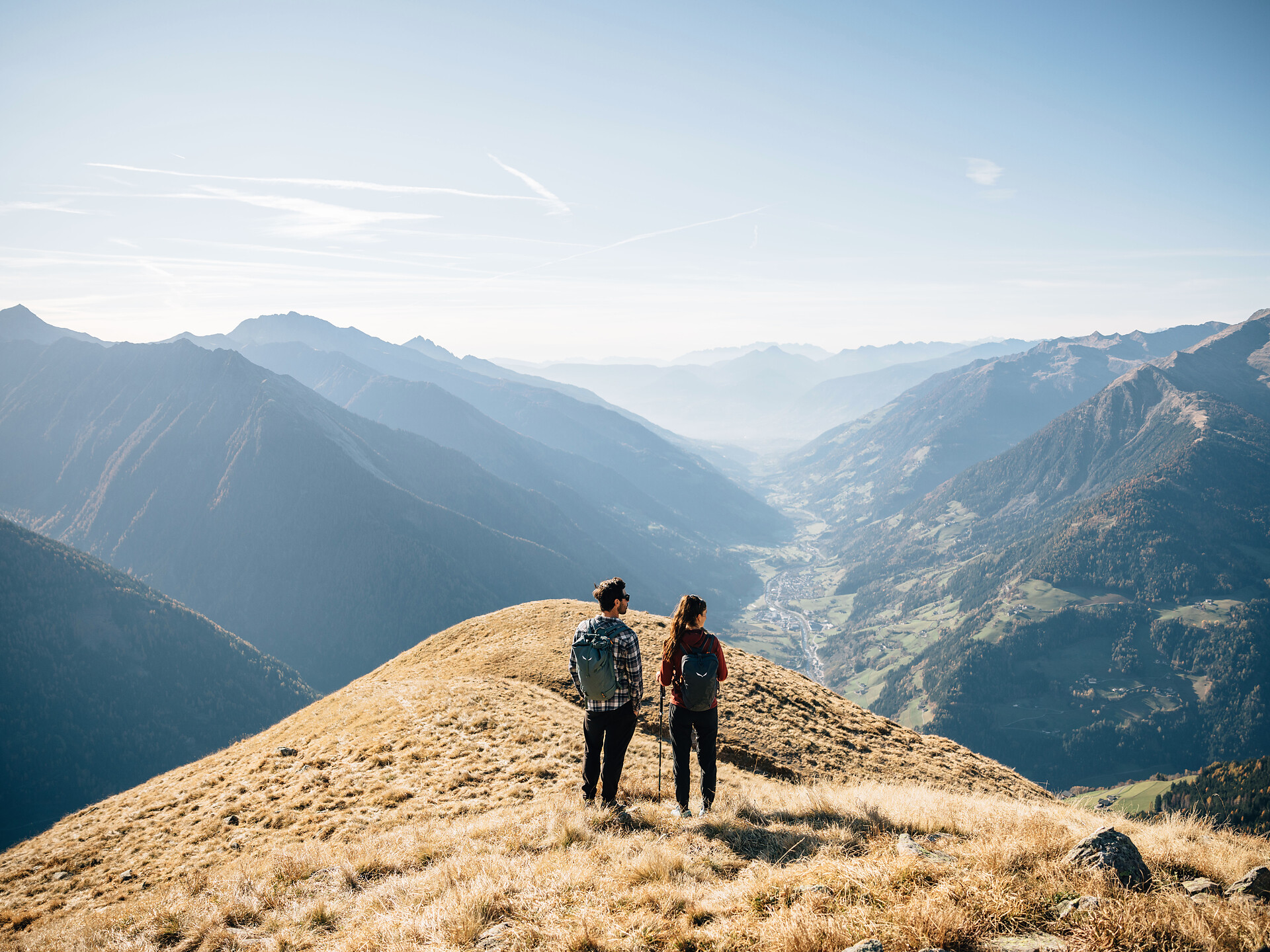 Alpine Gipfelwanderung · Hochwart (Vernuer 2.452 m) - Meran und Umgebung - #3 - suedtirol.info