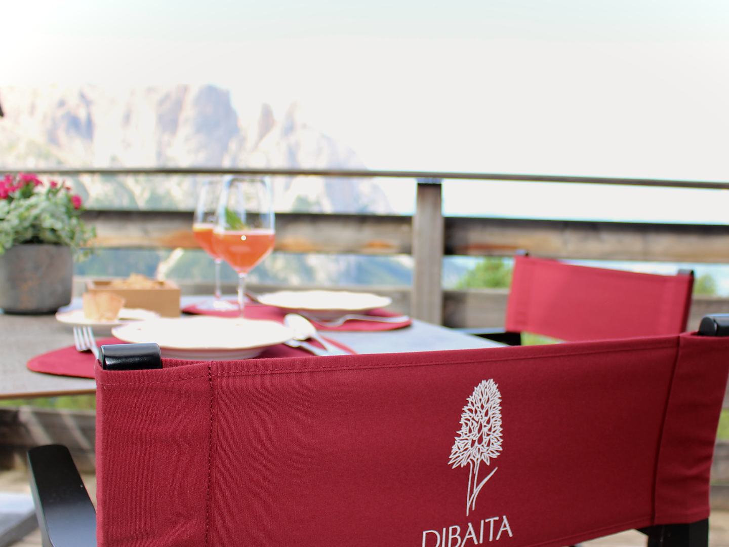 Lunch & Music con DJ alla Dibaita - Regione dolomitica Alpe di Siusi - #1 - suedtirol.info
